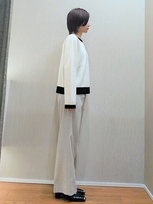 ミズタさんの「UNTITLED｜【アンサンブル可/ジャケットライク】モールラインカーディガン」を使ったコーディネート
