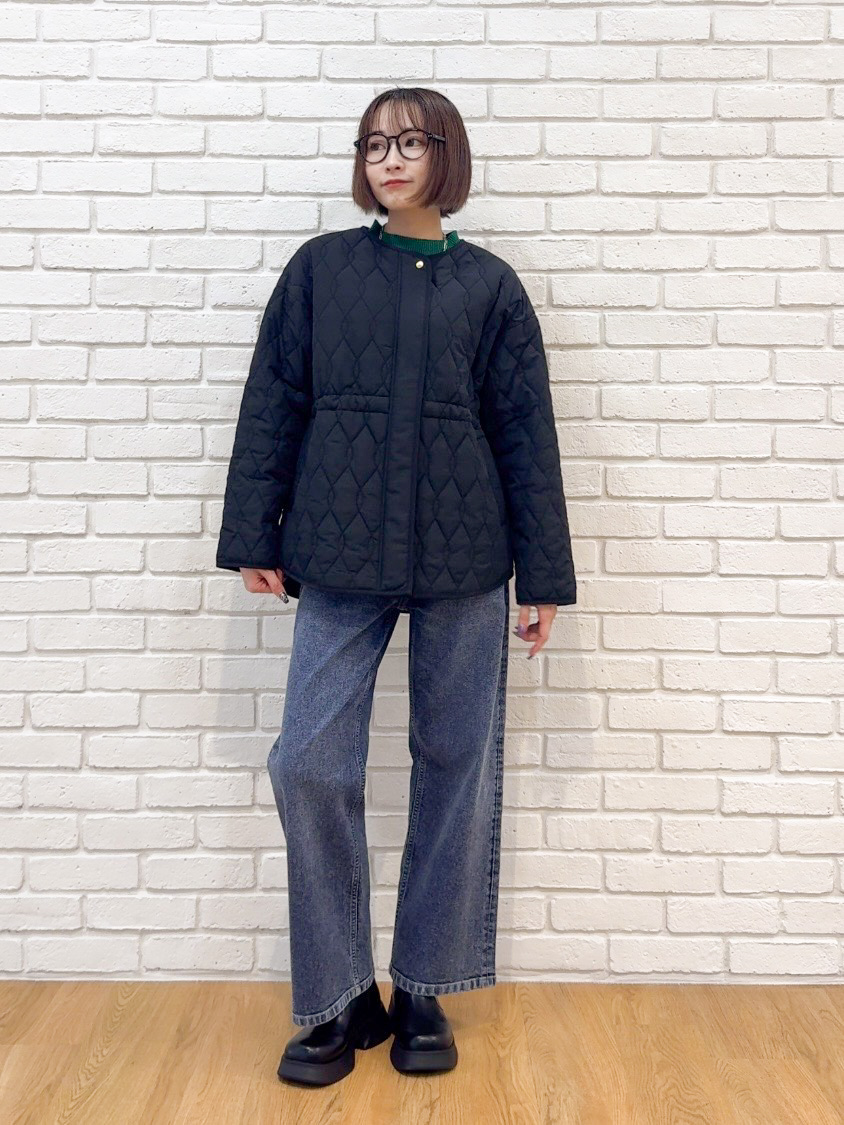 𝐜𝐡𝐢𝐤𝐚さんの「SHOO･LA･RUE｜【撥水/S-LL/洗濯機可】ウエスト絞れる キルト中綿ジャケット」を使ったコーディネート