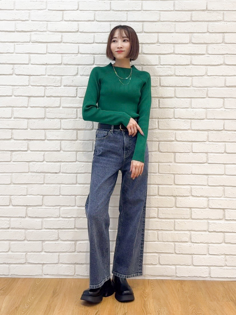 𝐜𝐡𝐢𝐤𝐚さんの「SHOO･LA･RUE｜【撥水/S-LL/洗濯機可】ウエスト絞れる キルト中綿ジャケット」を使ったコーディネート