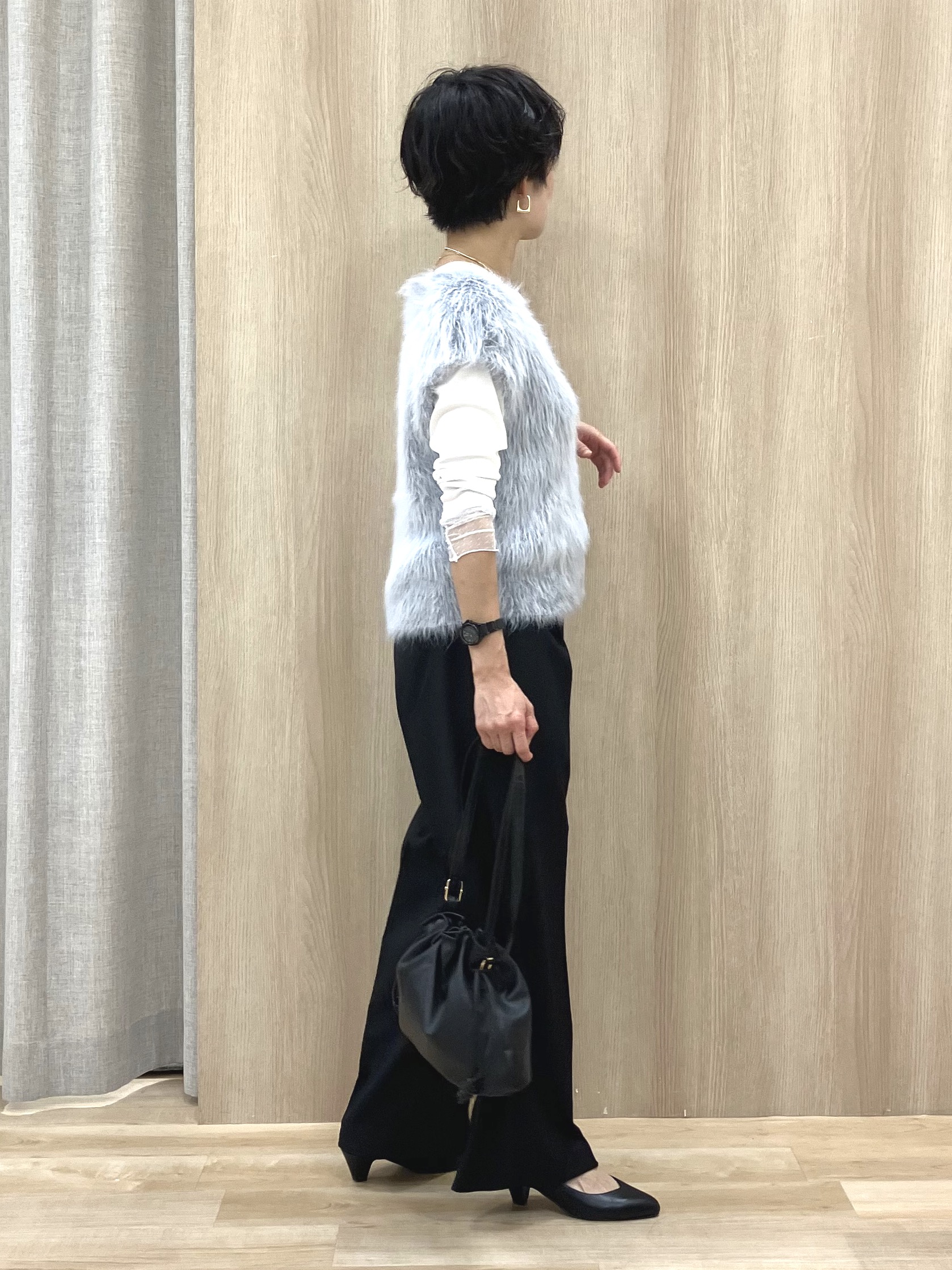 Keiさんの「grove｜ロングフェザーベスト」を使ったコーディネート