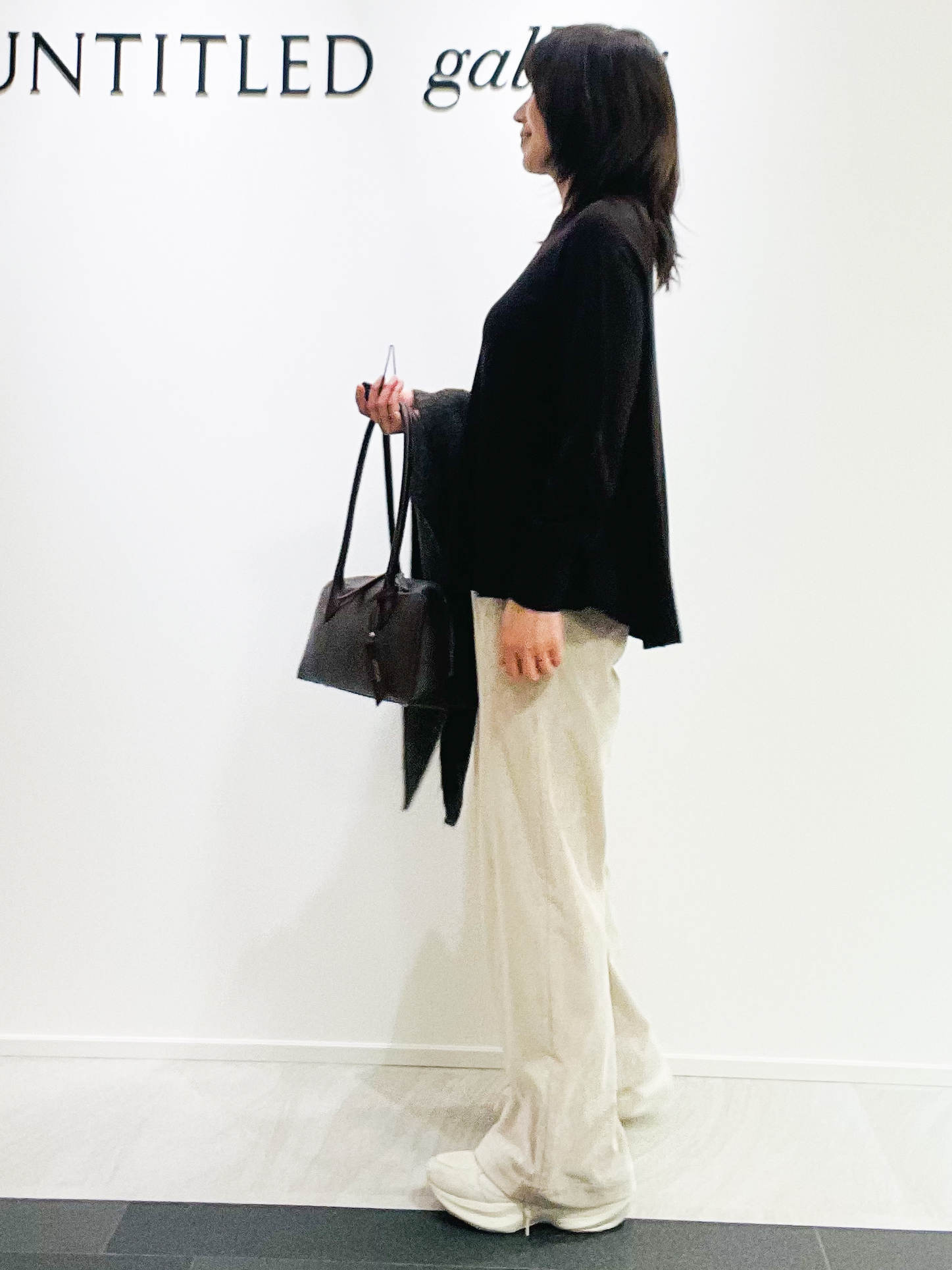めいさんの「UNTITLED｜【きれいに体型カバー/8色展開】Aラインシルエットニットプルオーバー」を使ったコーディネート