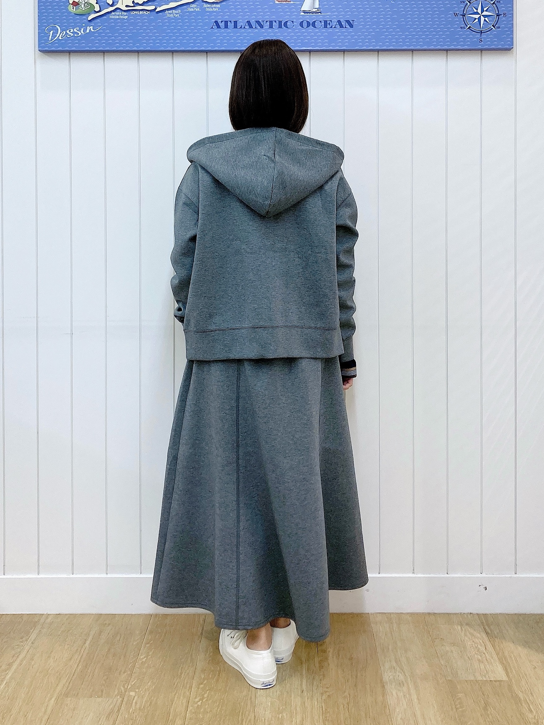 yoshiさんの「Dessin｜【洗える/セットアップ可】コットン混ダンボール ジップパーカ」を使ったコーディネート
