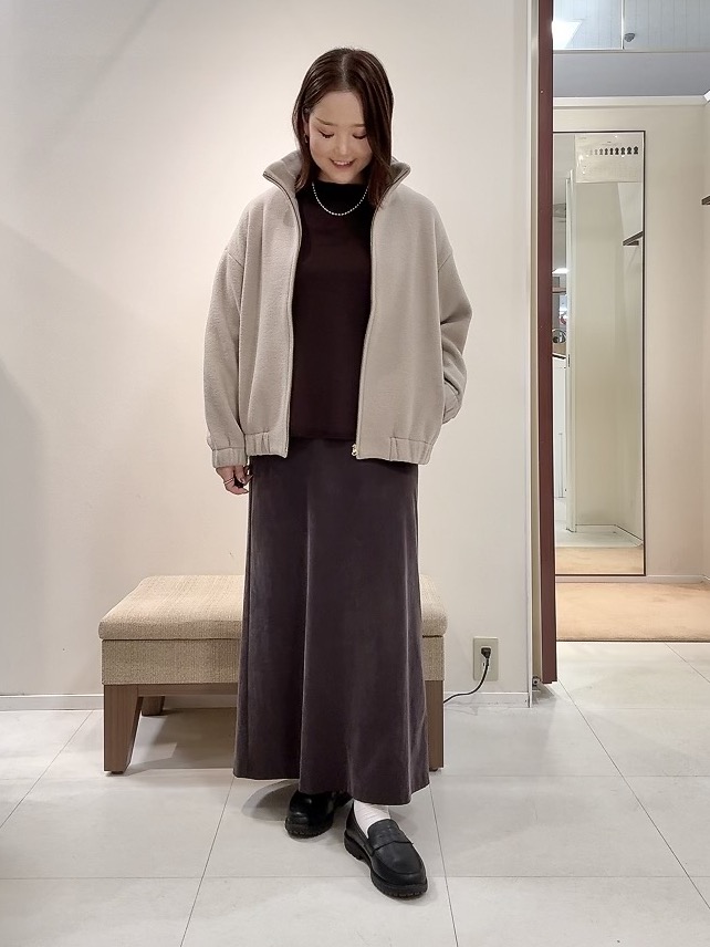 YUIさんの「UNTITLED｜【軽アウター/きれいめスポーティ】スタンドカラージップコート」を使ったコーディネート