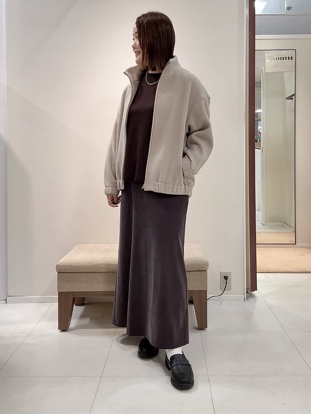 YUIさんの「UNTITLED｜【軽アウター/きれいめスポーティ】スタンドカラージップコート」を使ったコーディネート