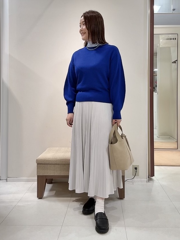 YUIさんの「UNTITLED｜【店頭人気！/8色展開】ボリュームスリーブニットプルオーバー」を使ったコーディネート
