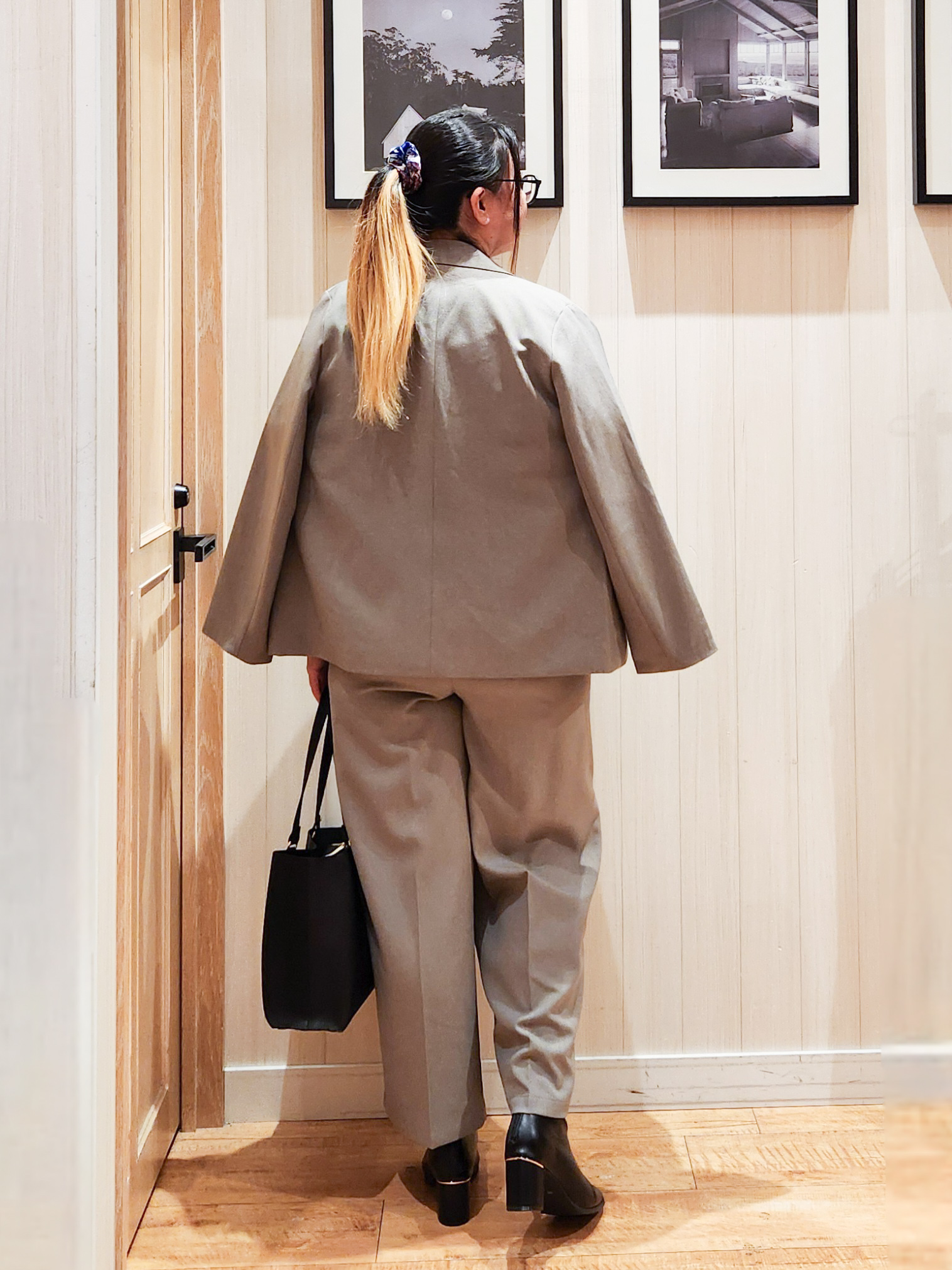 れーやんさんの「SHOO･LA･RUE｜【セットアップ可/洗濯後しわになりにくい】ウールフィール ダブルジャケット」を使ったコーディネート