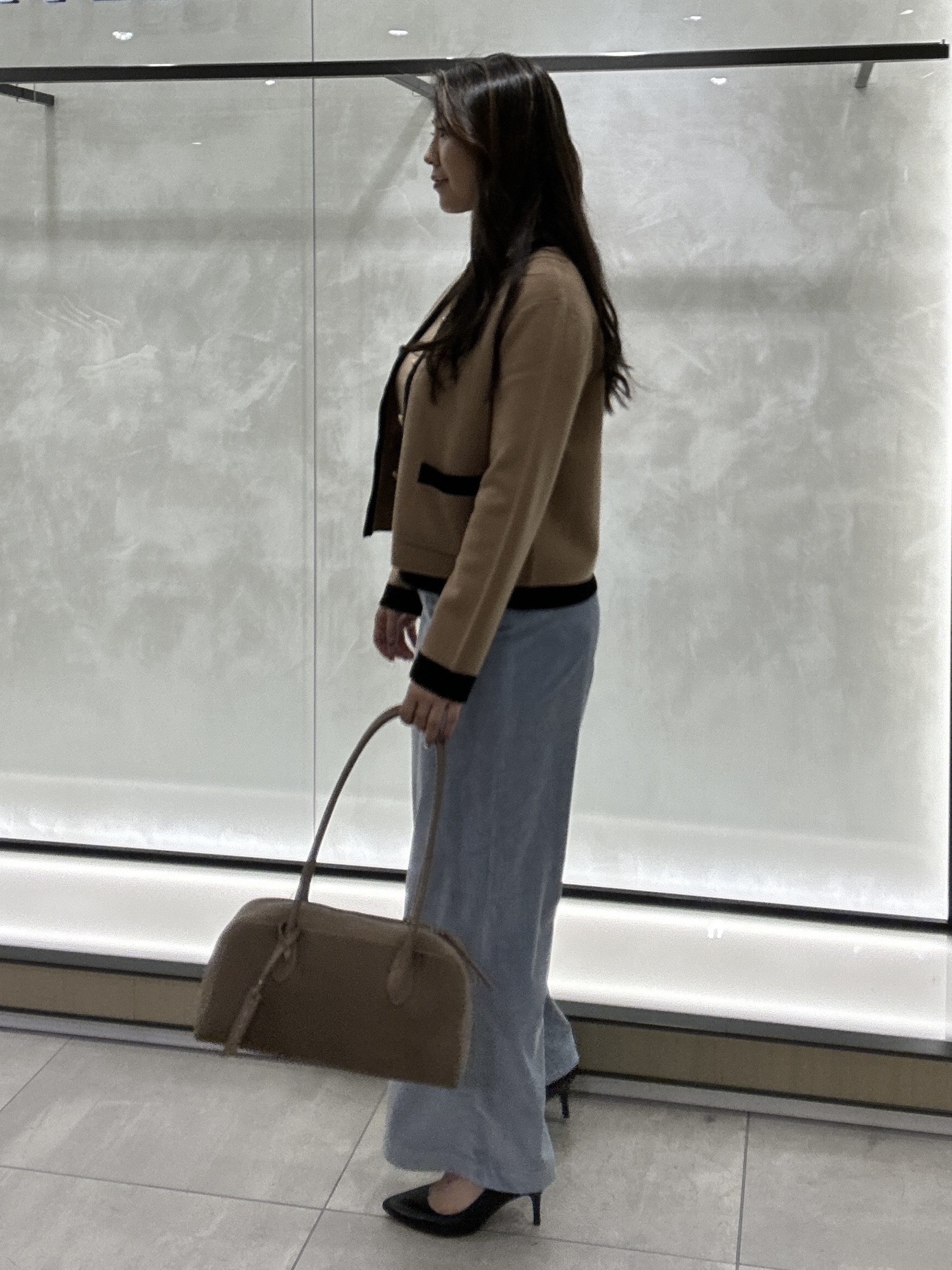 YURIさんの「UNTITLED｜【アンサンブル可/上品映え】モールラインクルーネックニット」を使ったコーディネート
