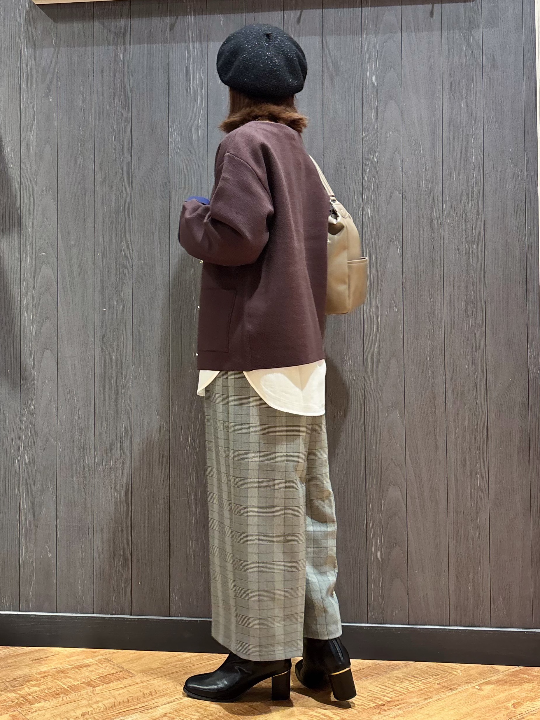 meiさんの「SHOO･LA･RUE｜【S-LL/洗濯機可/静電気防止】もちもち配色ダブルフェイスカーディガン」を使ったコーディネート