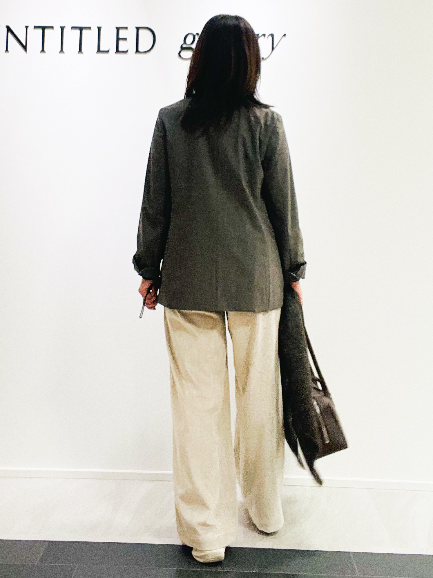 めいさんの「UNTITLED｜【きれいに体型カバー/8色展開】Aラインシルエットニットプルオーバー」を使ったコーディネート