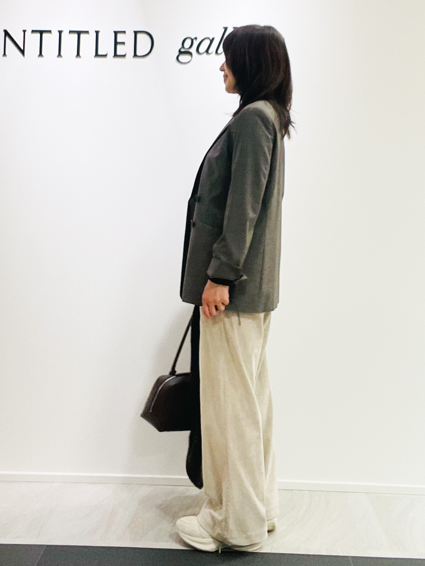 めいさんの「UNTITLED｜【きれいに体型カバー/8色展開】Aラインシルエットニットプルオーバー」を使ったコーディネート