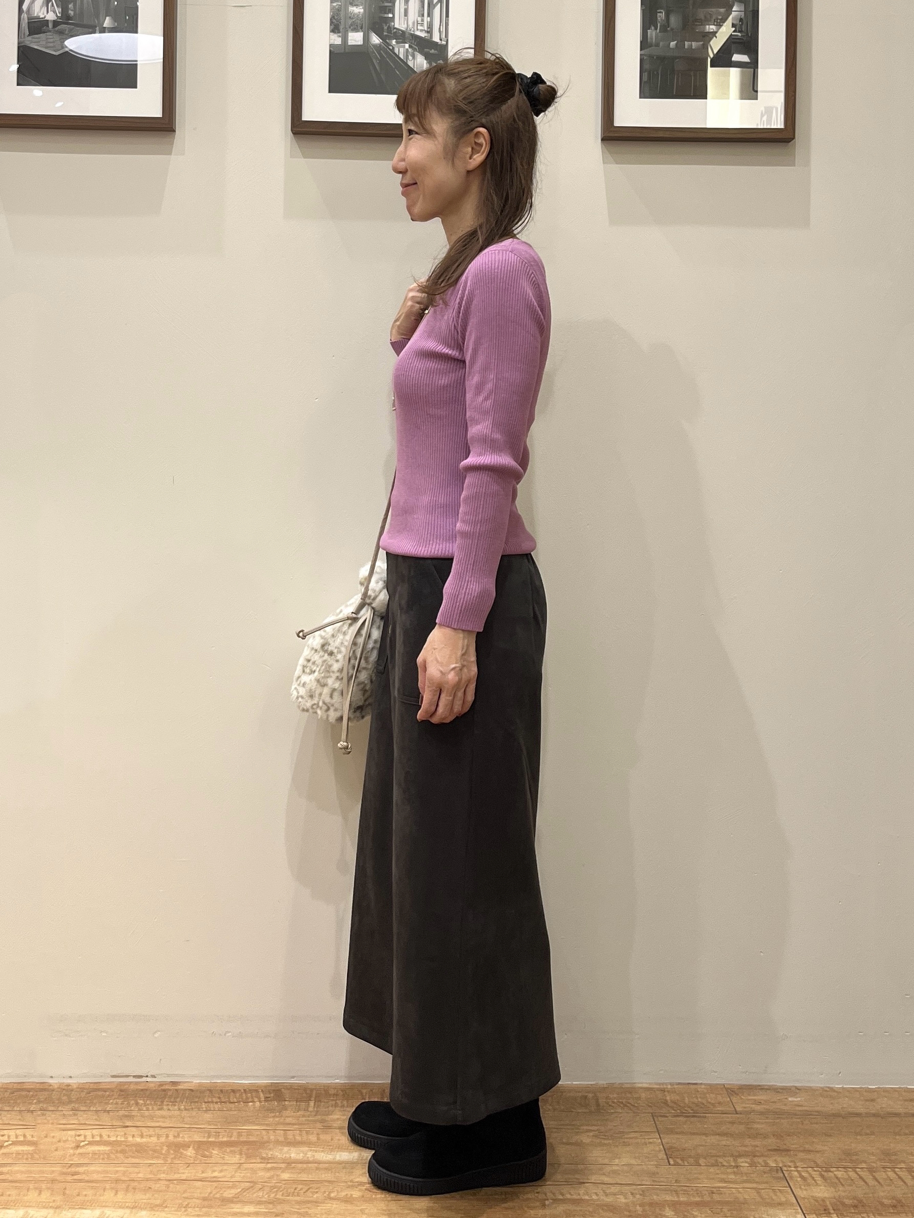 まつみさんの「SHOO･LA･RUE｜【S-LL/撥水】ゴールドパーツで女性らしく ギャザーブルゾン」を使ったコーディネート