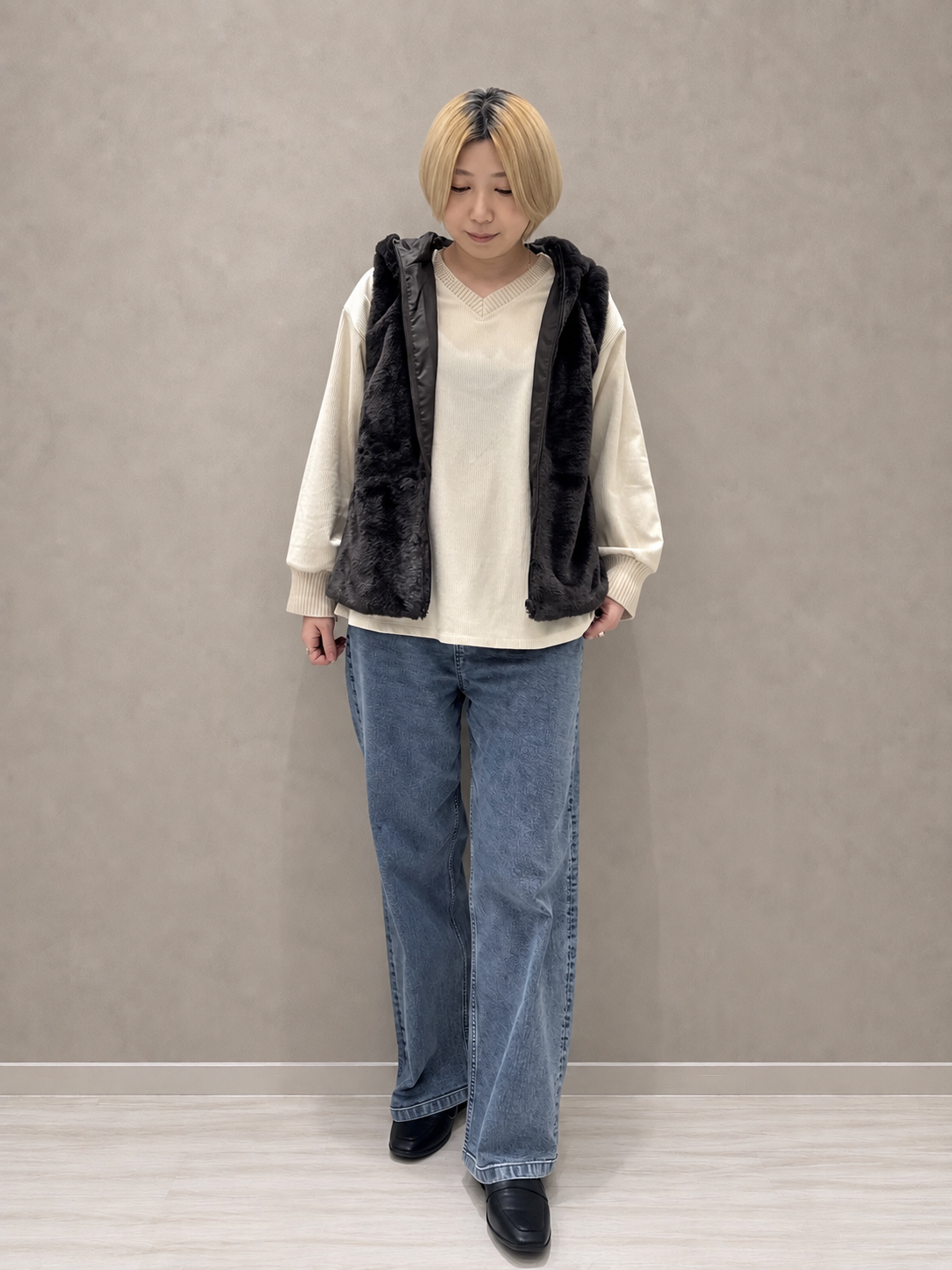 RA★SEさんの「SHOO･LA･RUE｜【洗濯機可/撥水/マルチWAY】ファーライナー付き 毎日欲張りマンパ」を使ったコーディネート