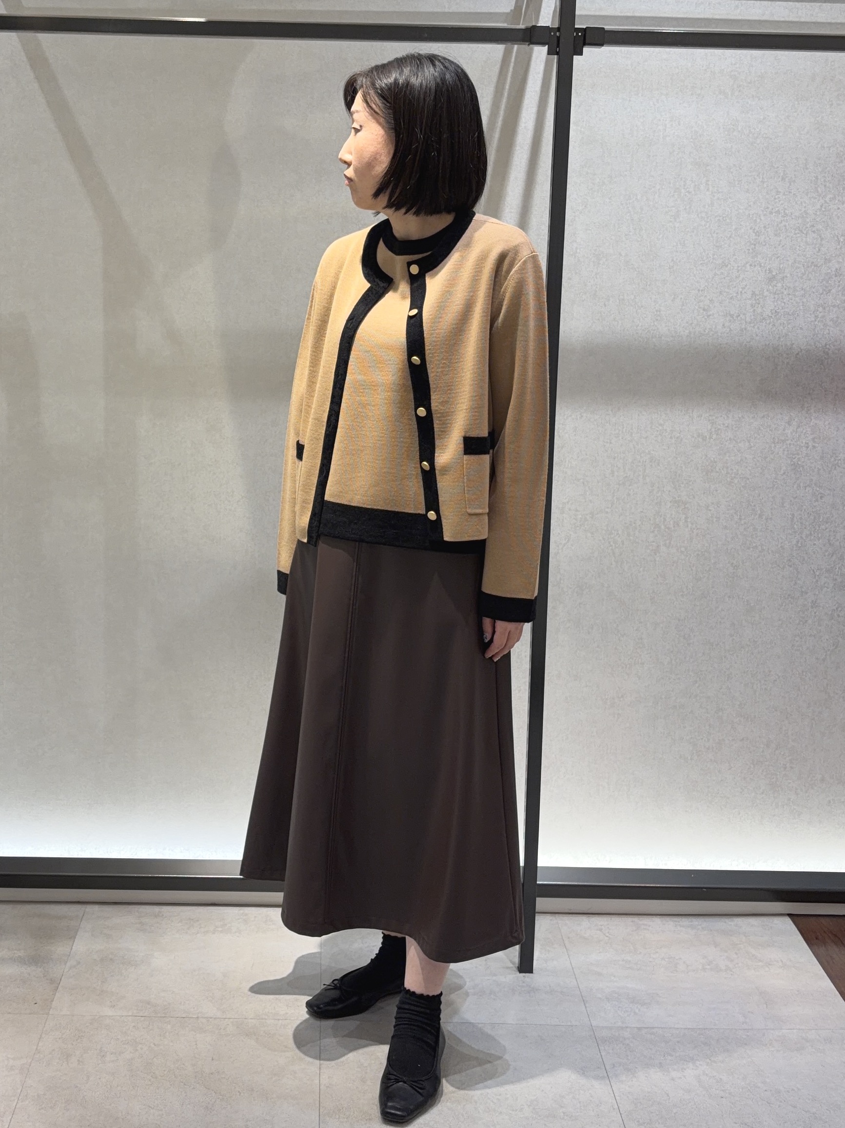わたなべさんの「UNTITLED｜【アンサンブル可/ジャケットライク】モールラインカーディガン」を使ったコーディネート