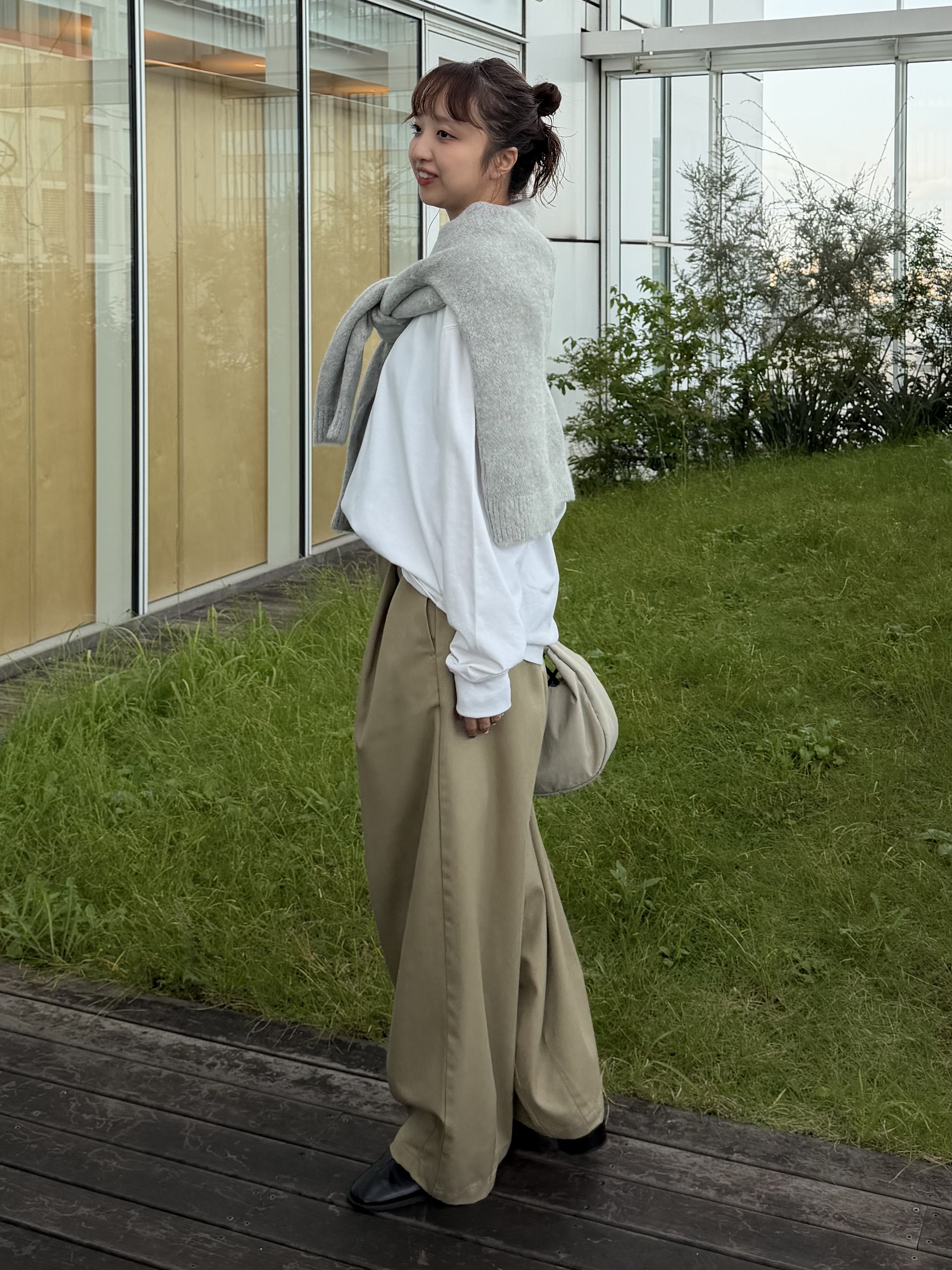 YUKAさんの「tk.TAKEO KIKUCHI｜ヘンリーネック長袖Tシャツ」を使ったコーディネート