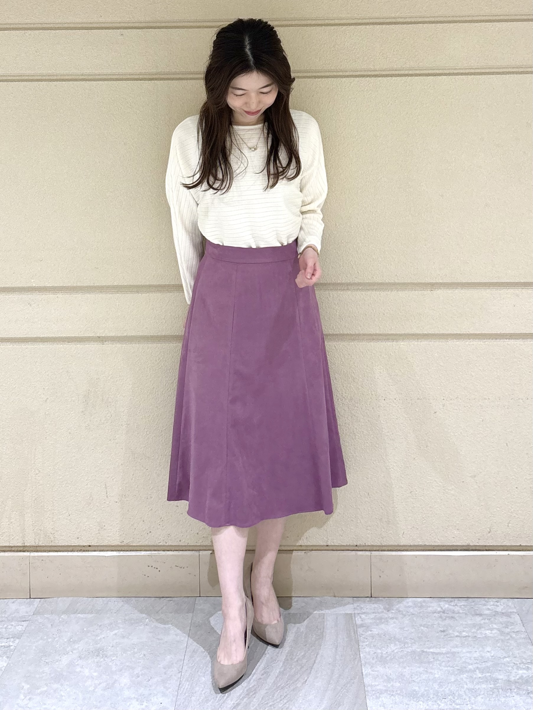 sakiさんの「COUP DE CHANCE｜【手洗い可/日本製】ラメ混 ドルマンニット」を使ったコーディネート