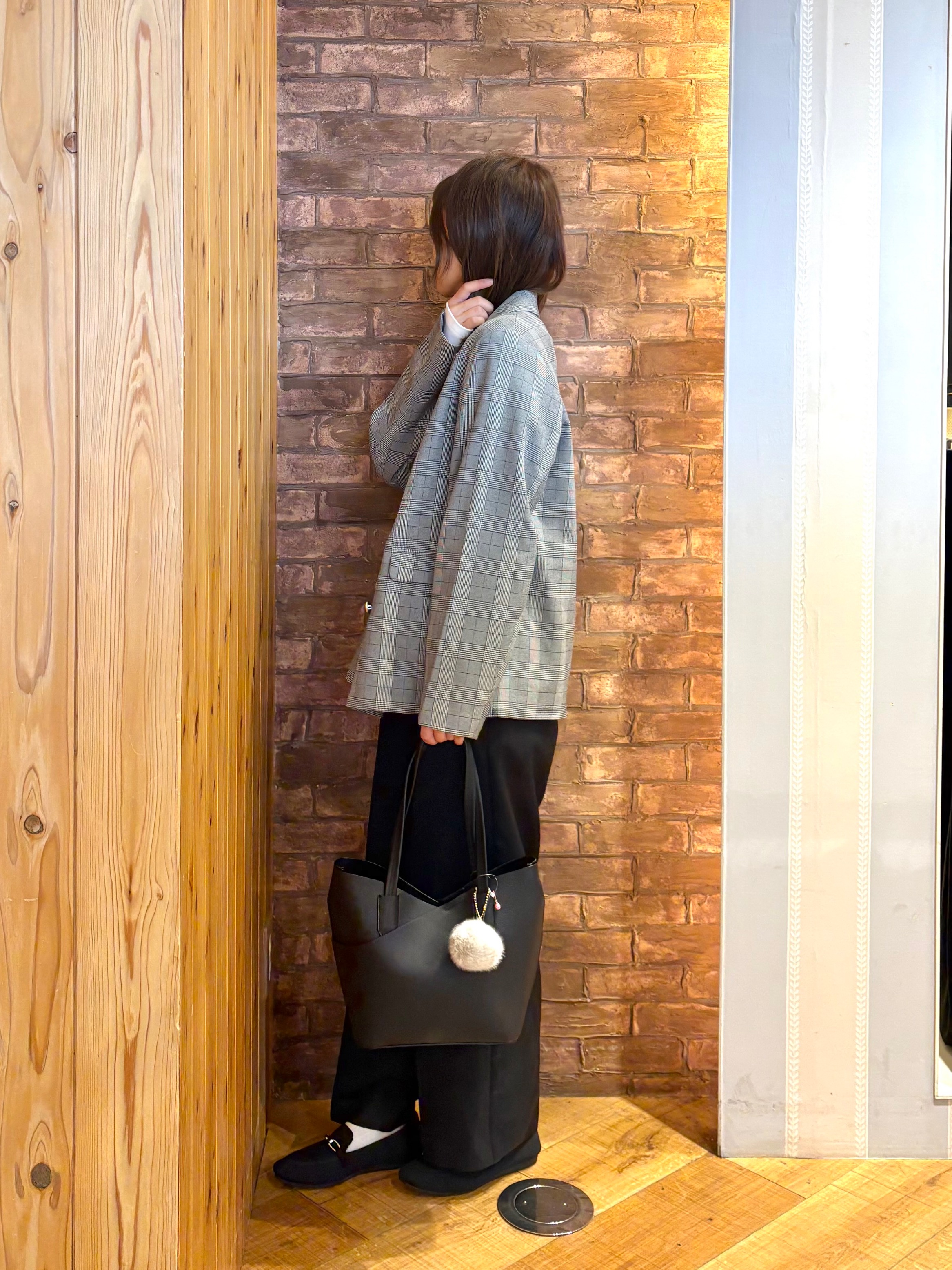 mieさんの「SHOO･LA･RUE｜【セットアップ可/洗濯後しわになりにくい】ウールフィール ダブルジャケット」を使ったコーディネート