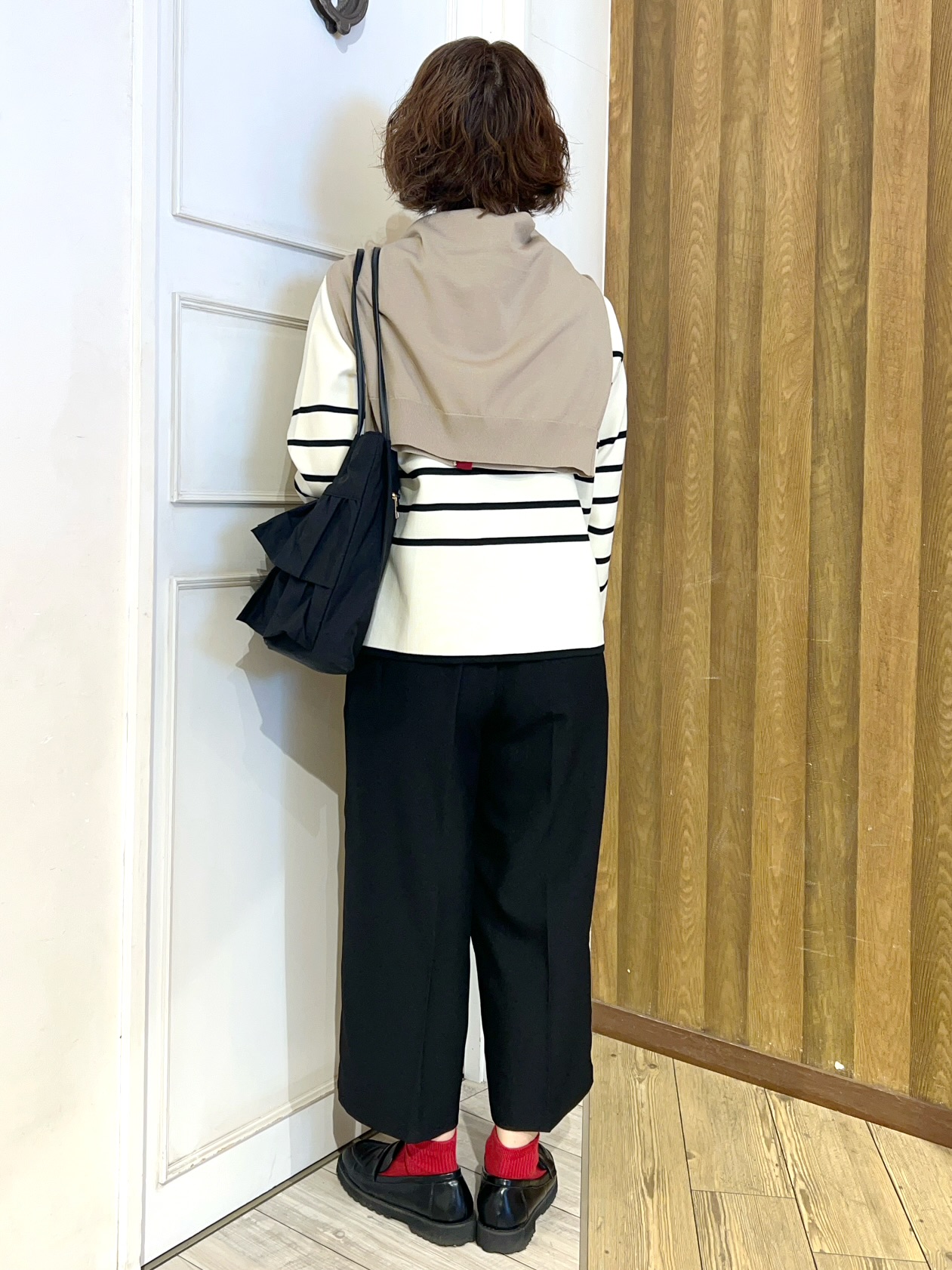 yuriyuriさんの「SHOO･LA･RUE｜【S-LL/洗濯機可】レイヤード風でこなれ見え 配色カーディガン」を使ったコーディネート