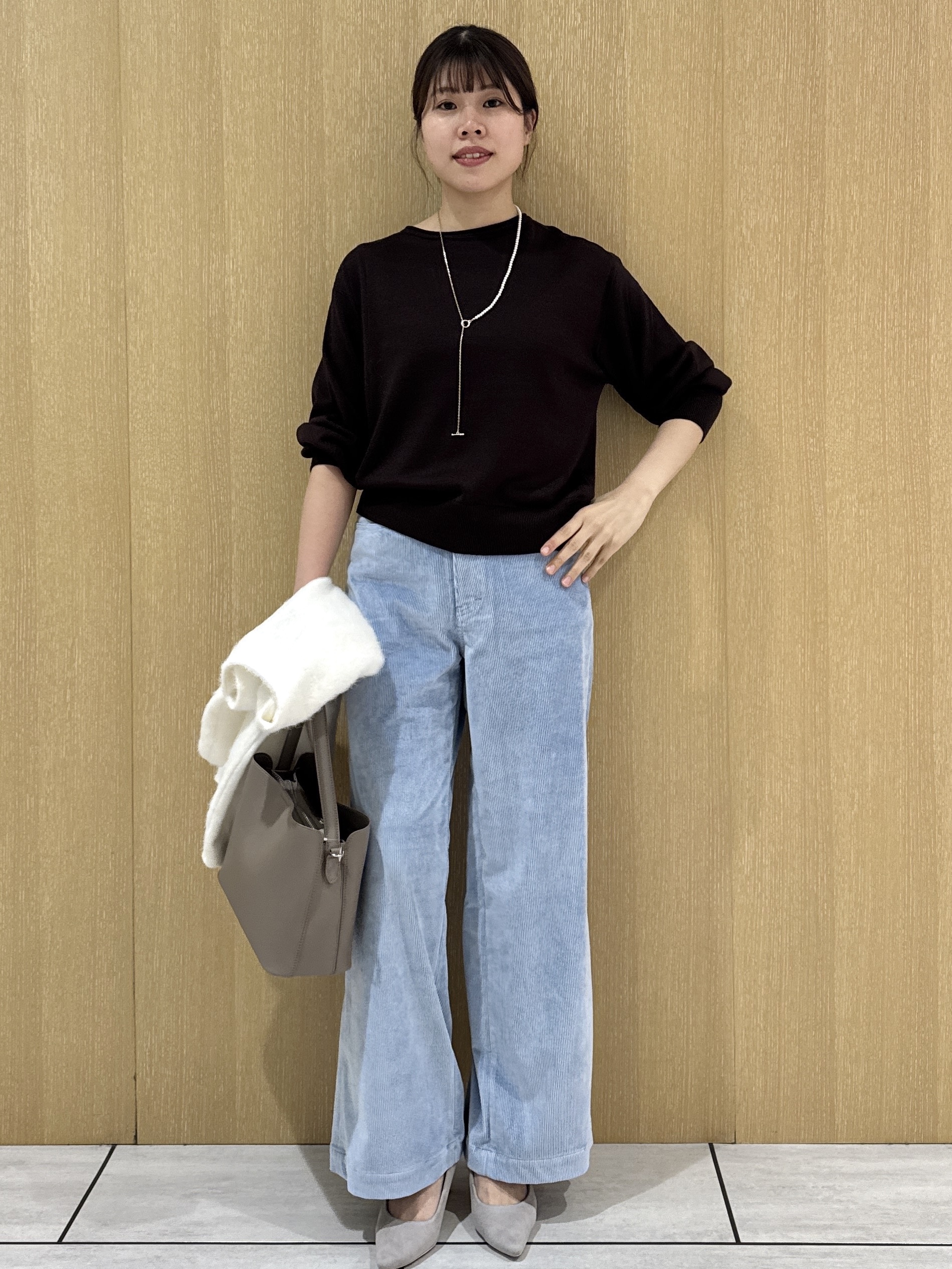 nanaさんの「UNTITLED｜【店頭人気！/8色展開】ボリュームスリーブニットプルオーバー」を使ったコーディネート