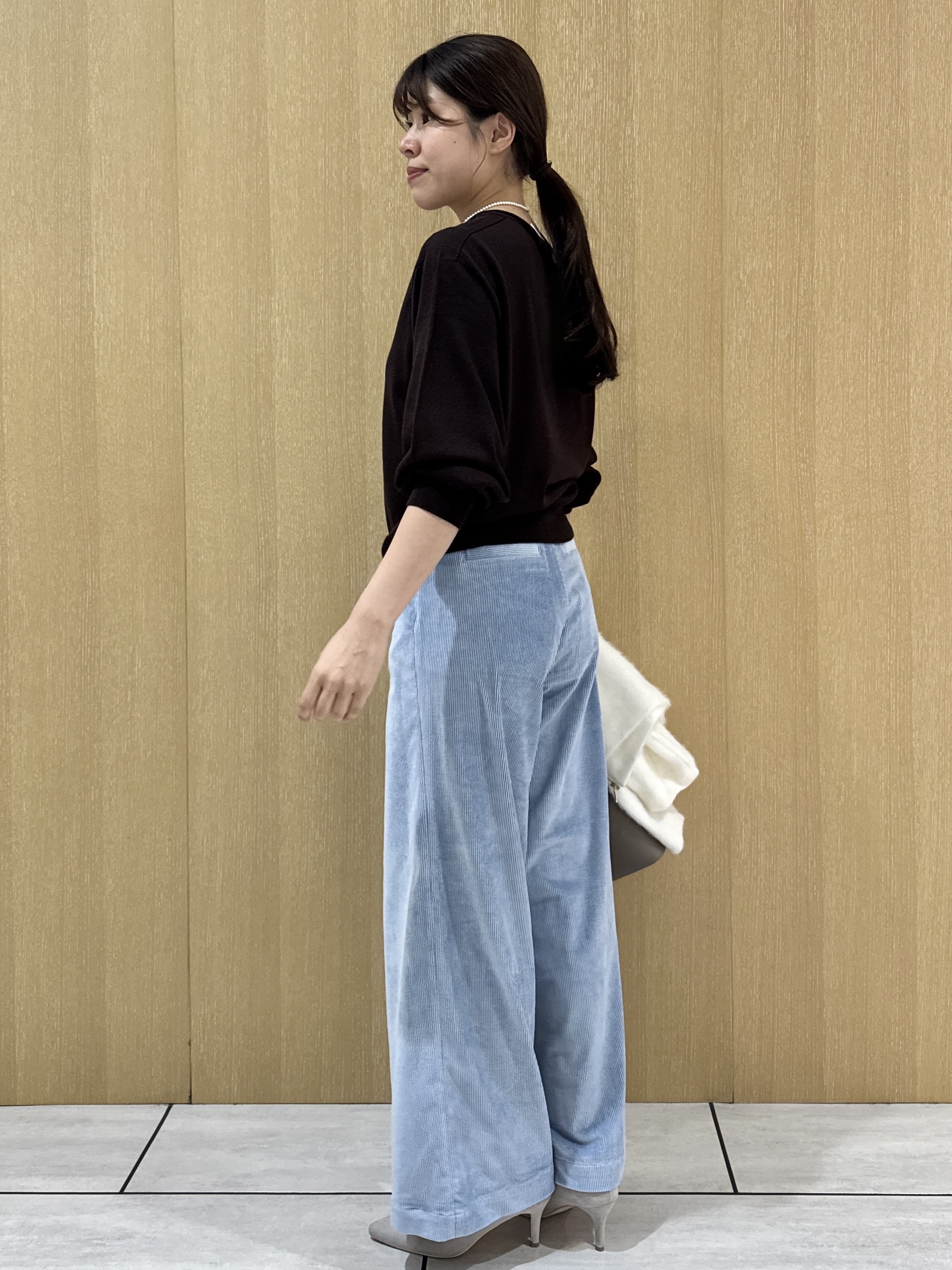 nanaさんの「UNTITLED｜【店頭人気！/8色展開】ボリュームスリーブニットプルオーバー」を使ったコーディネート