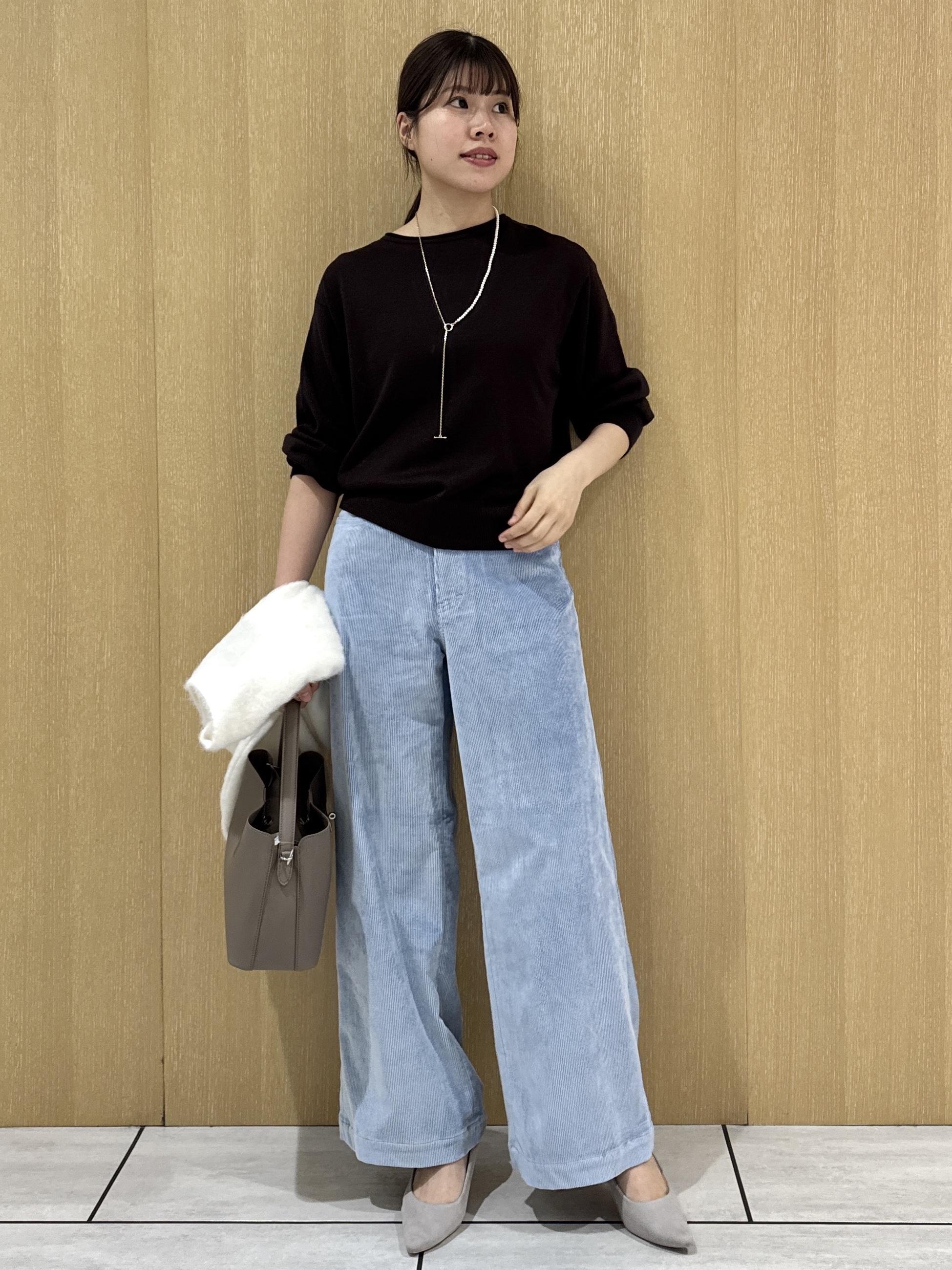 nanaさんの「UNTITLED｜【店頭人気！/8色展開】ボリュームスリーブニットプルオーバー」を使ったコーディネート