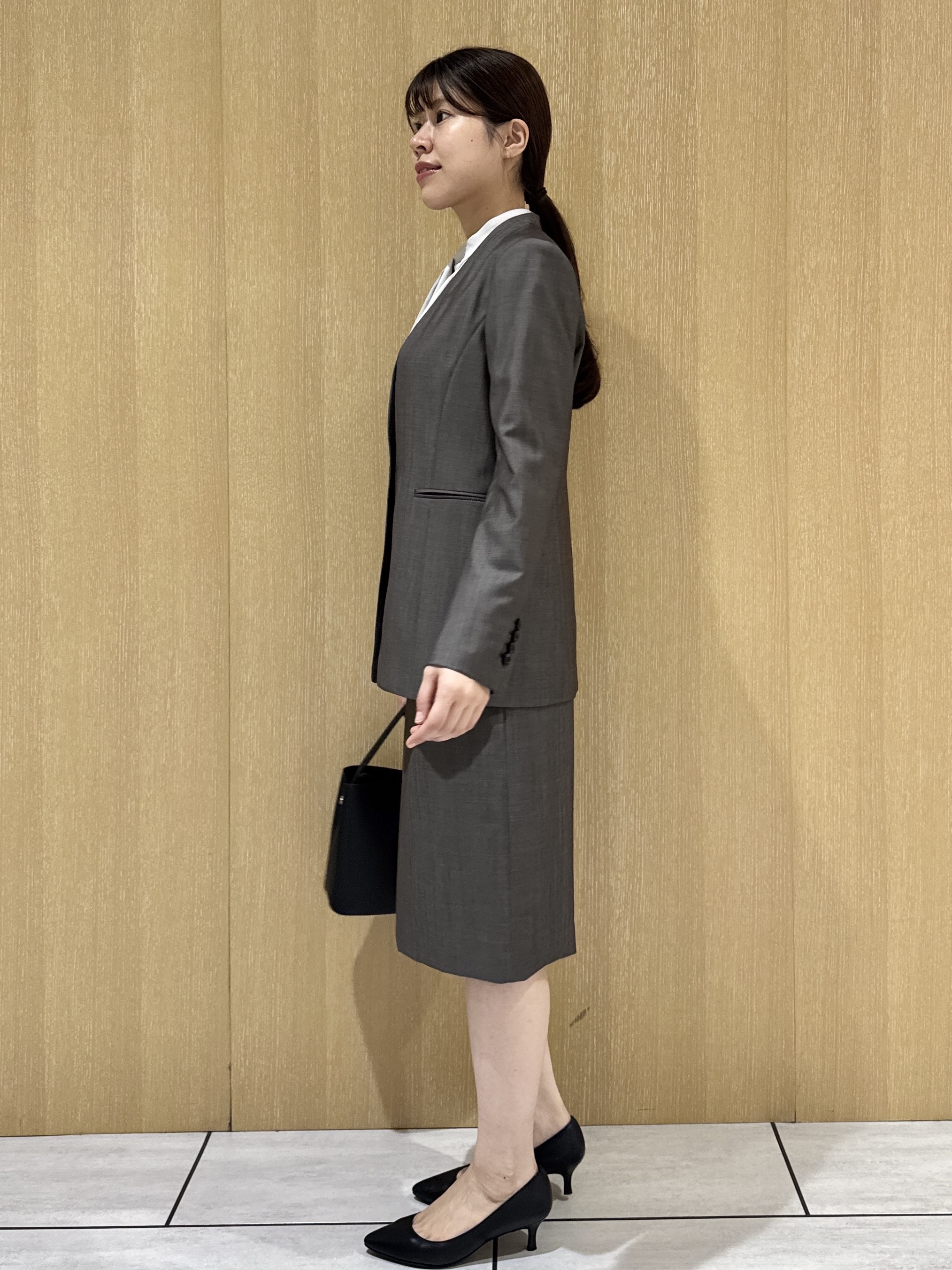 nanaさんの「UNTITLED｜【SET UP】ウールシルクブレンドノーカラージャケット」を使ったコーディネート