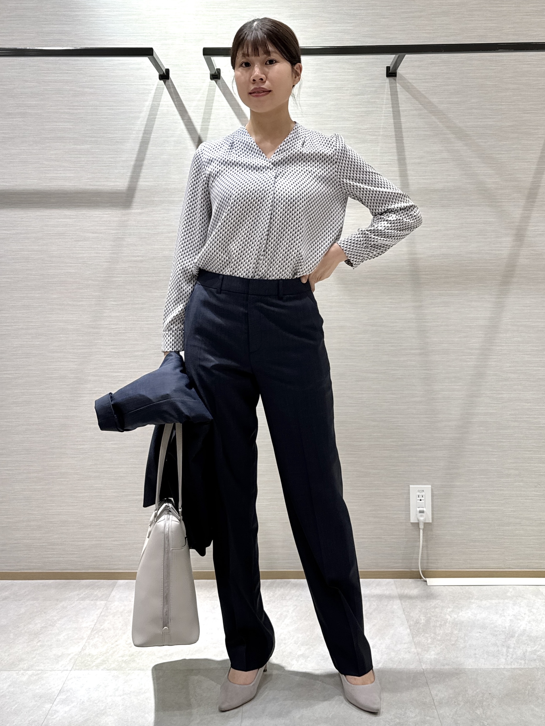 nanaさんの「UNTITLED｜【SET UP】ウールシルクブレンドノーカラージャケット」を使ったコーディネート