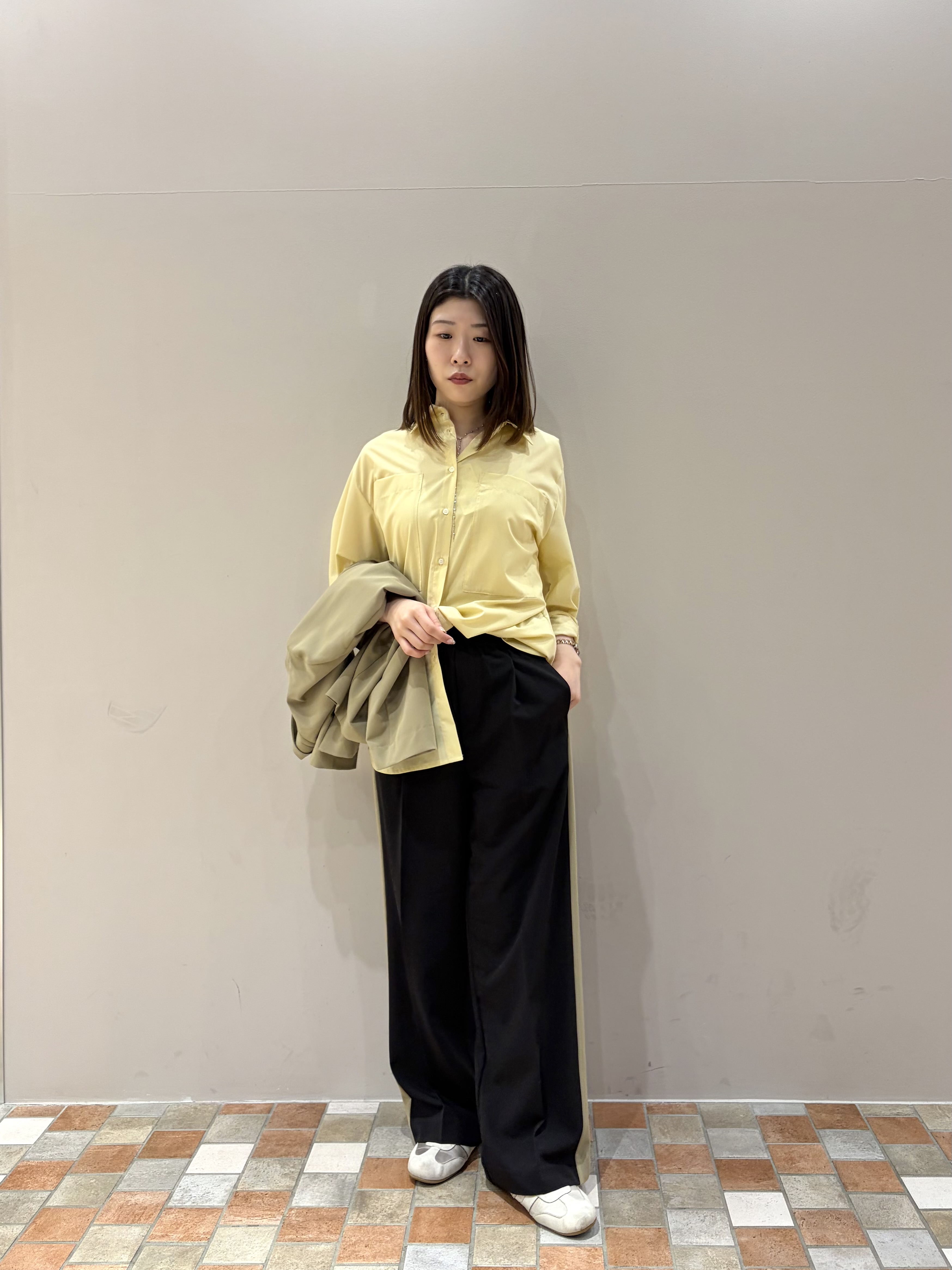 amiさんの「INDIVI｜ラインロングネックレス」を使ったコーディネート