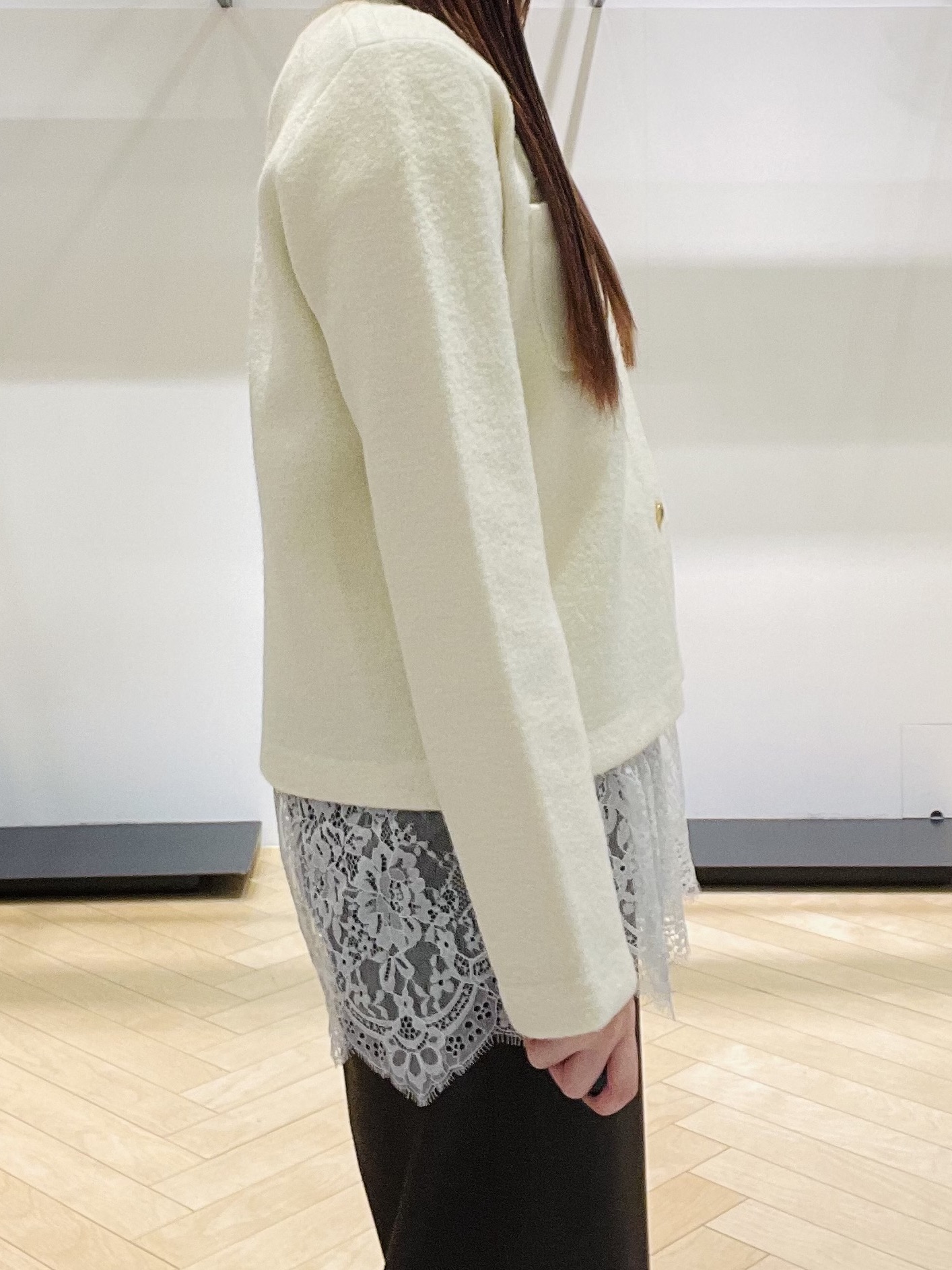 mさんの「INDIVI｜【軽やか】ブークレニットジャケット」を使ったコーディネート
