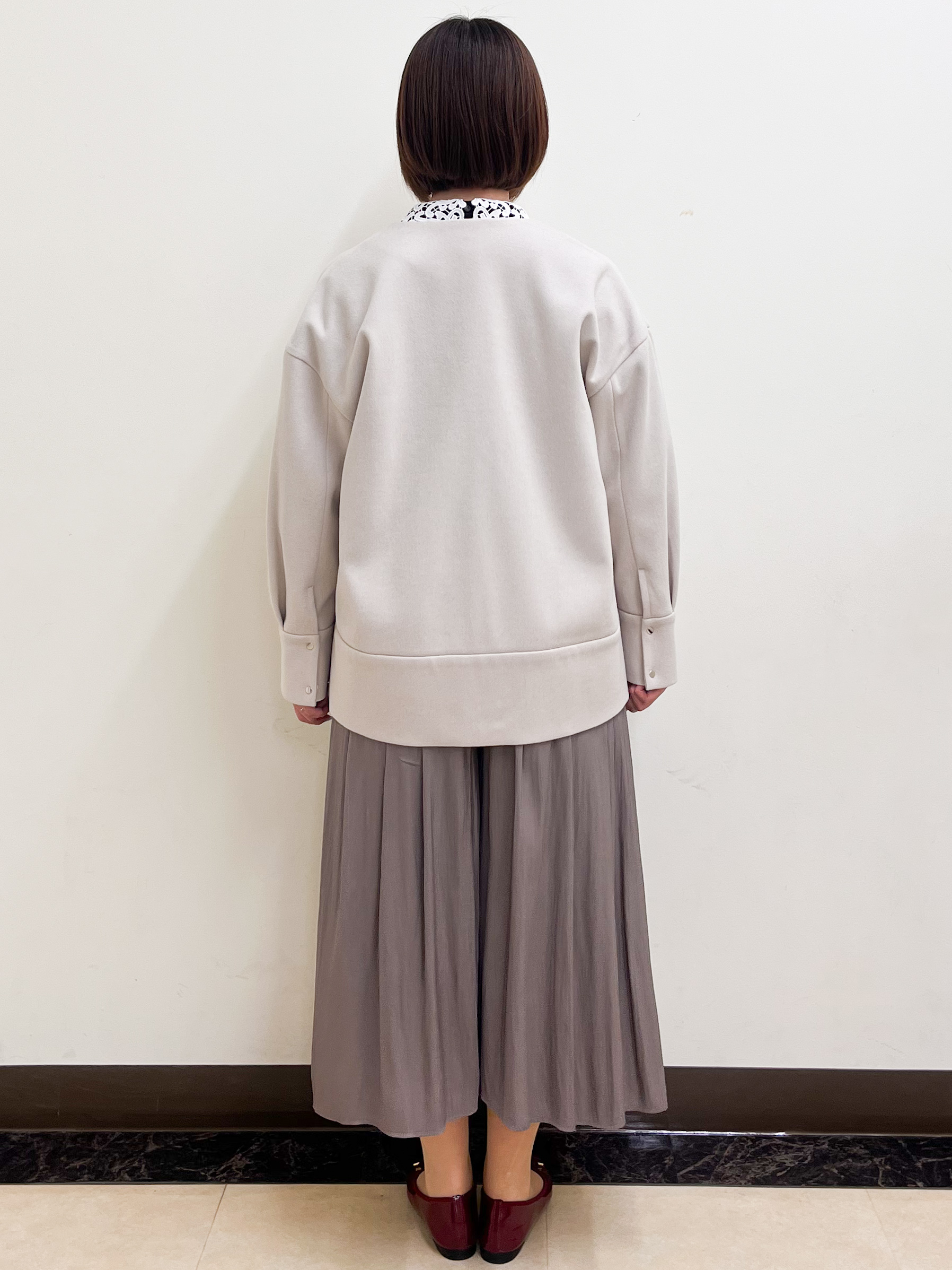 mikikoさんの「Reflect｜ノーカラーミドル丈ブルゾン」を使ったコーディネート