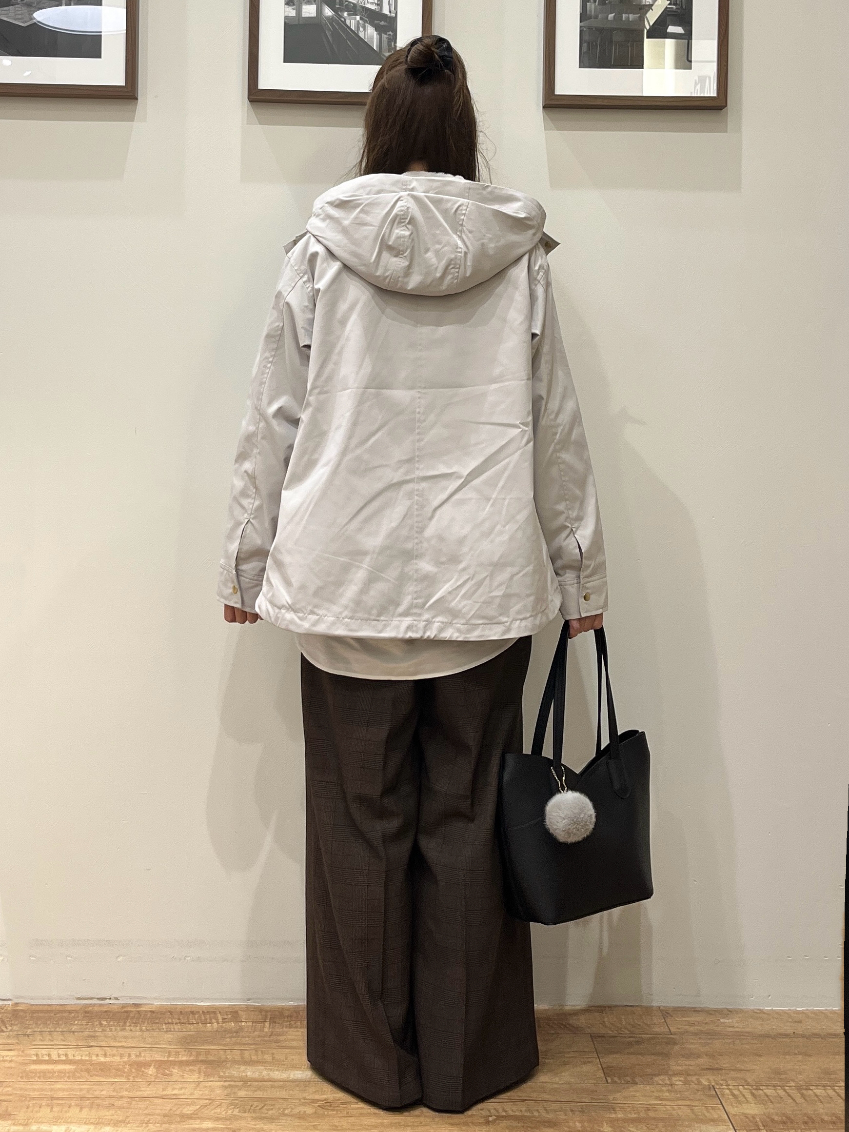 まつみさんの「SHOO･LA･RUE｜【洗濯機可/撥水/マルチWAY】ファーライナー付き 毎日欲張りマンパ」を使ったコーディネート
