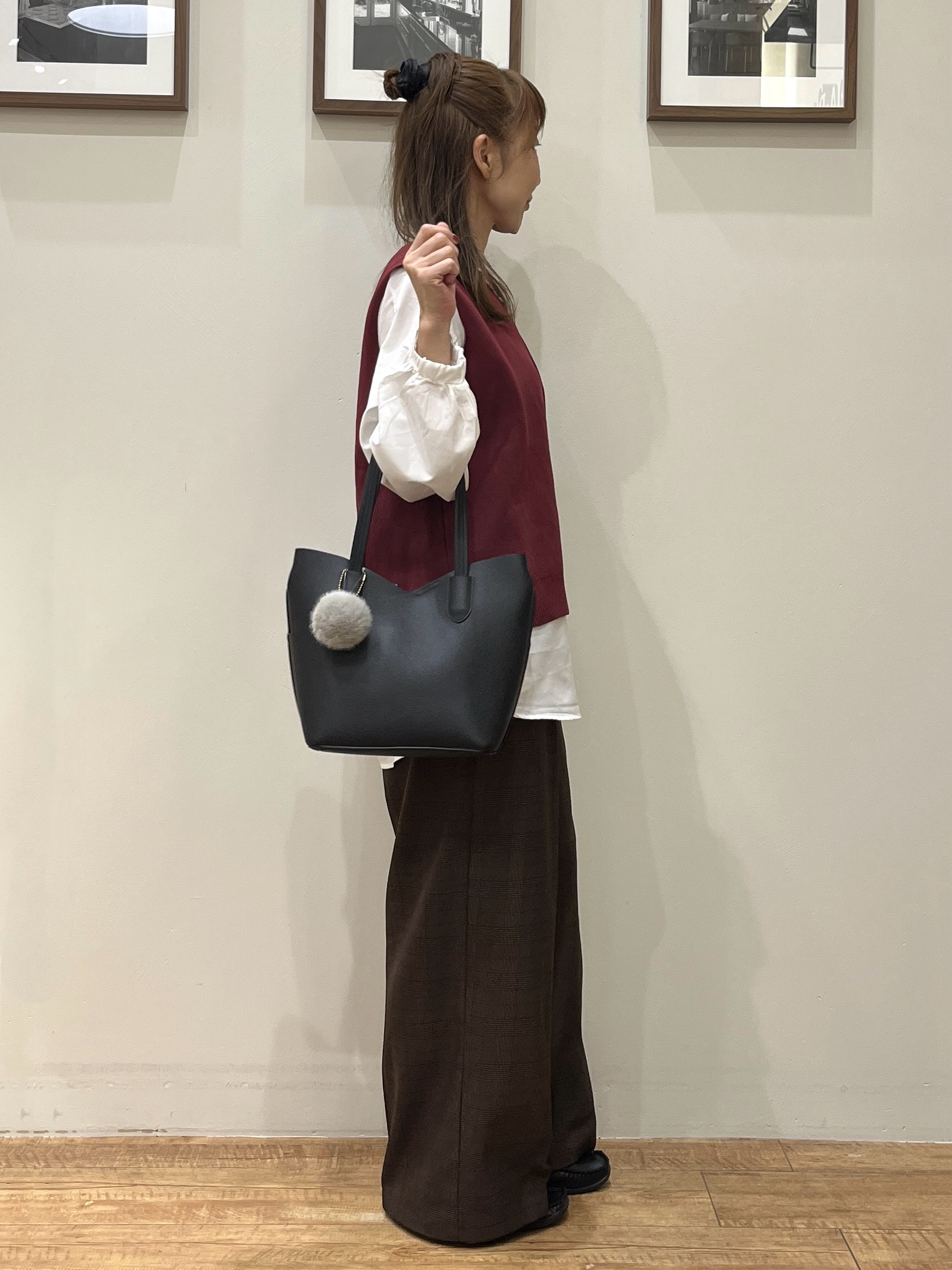 まつみさんの「SHOO･LA･RUE｜【洗濯機可/撥水/マルチWAY】ファーライナー付き 毎日欲張りマンパ」を使ったコーディネート
