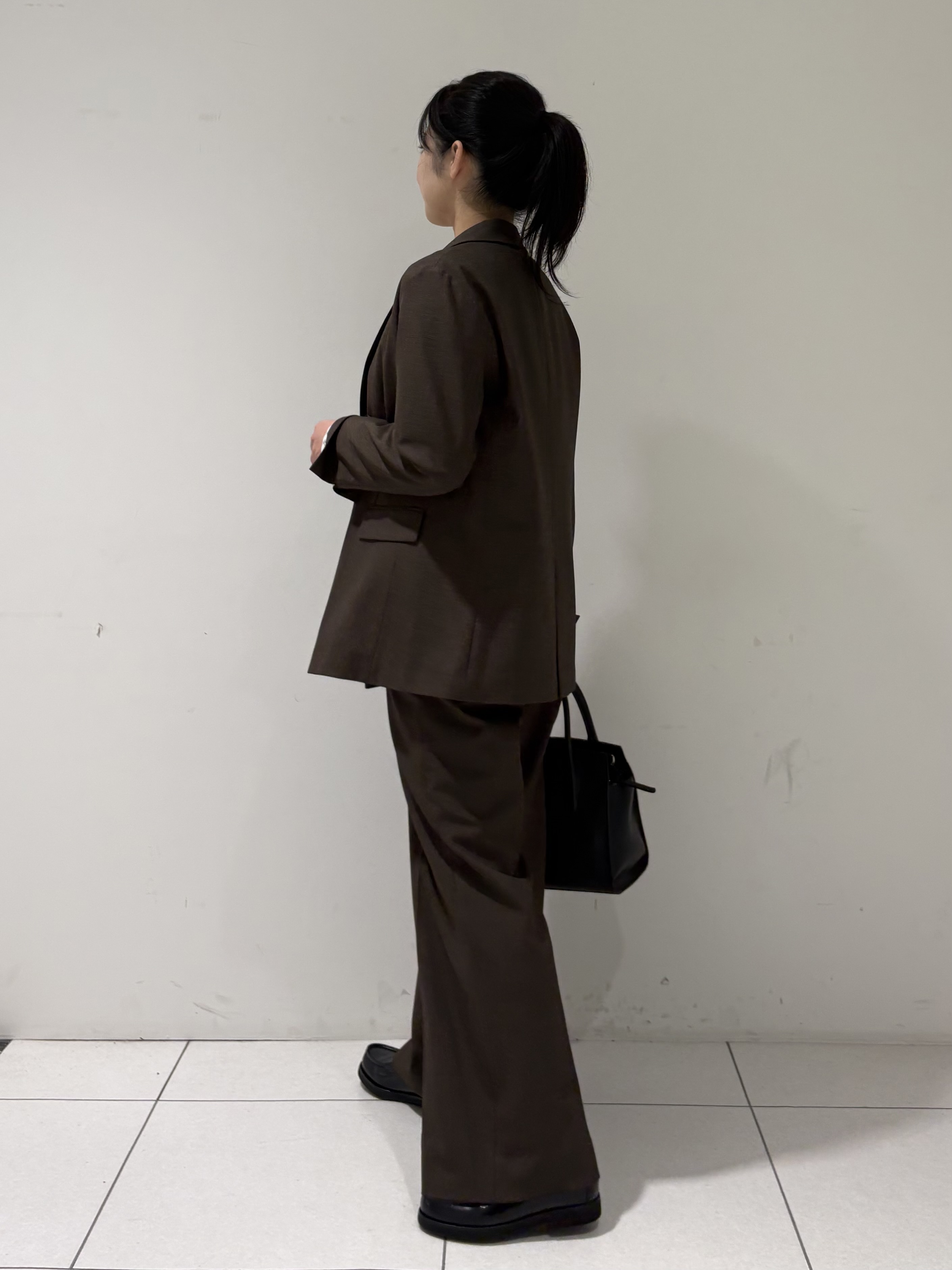 momokoさんの「INDIVI｜【洗濯機OK／ストレッチ◎】秋はじめのダブルジャケット」を使ったコーディネート