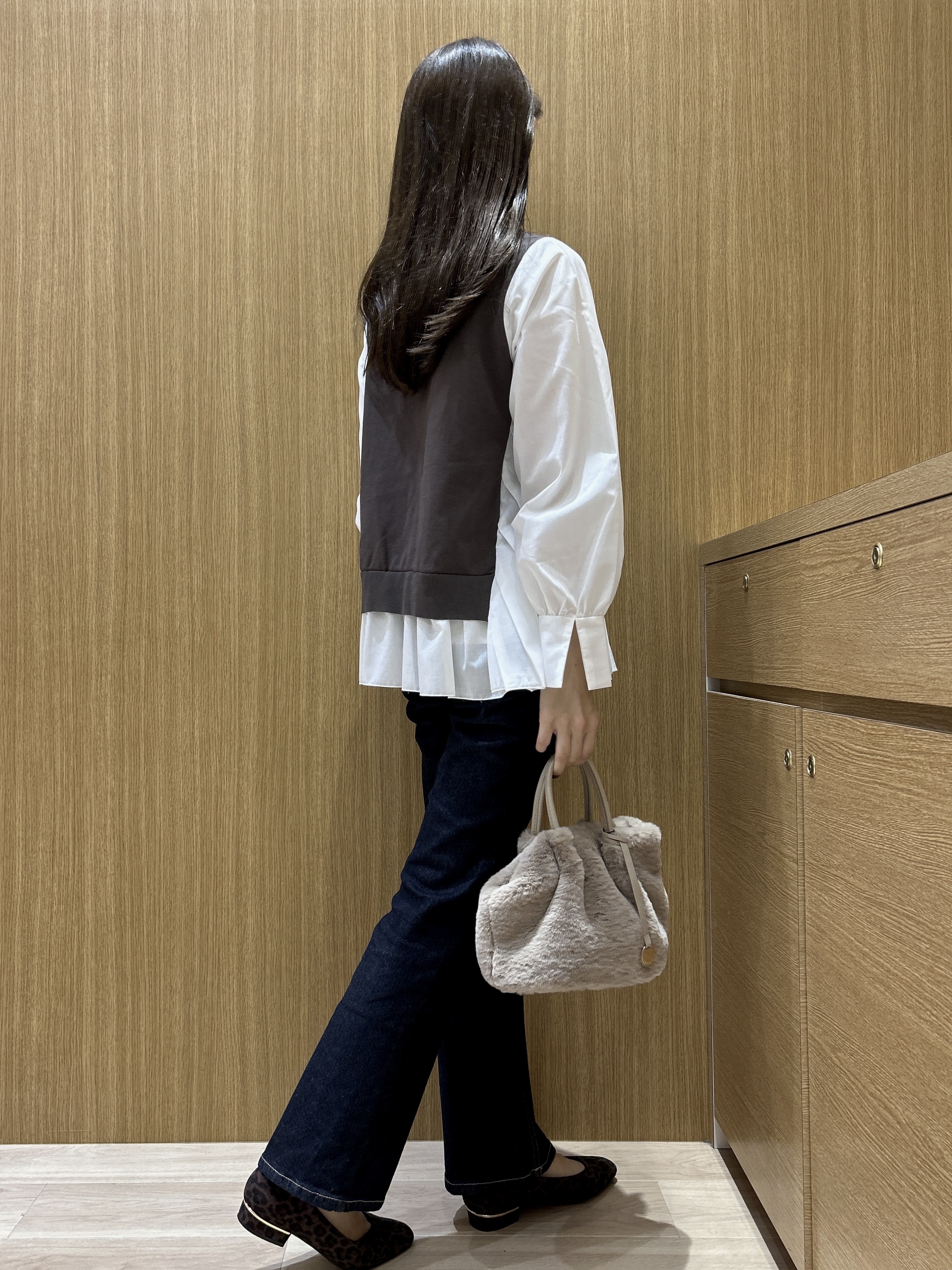 maiさんの「OPAQUE.CLIP｜プリーツデザインドッキングニット【洗濯機OK】」を使ったコーディネート