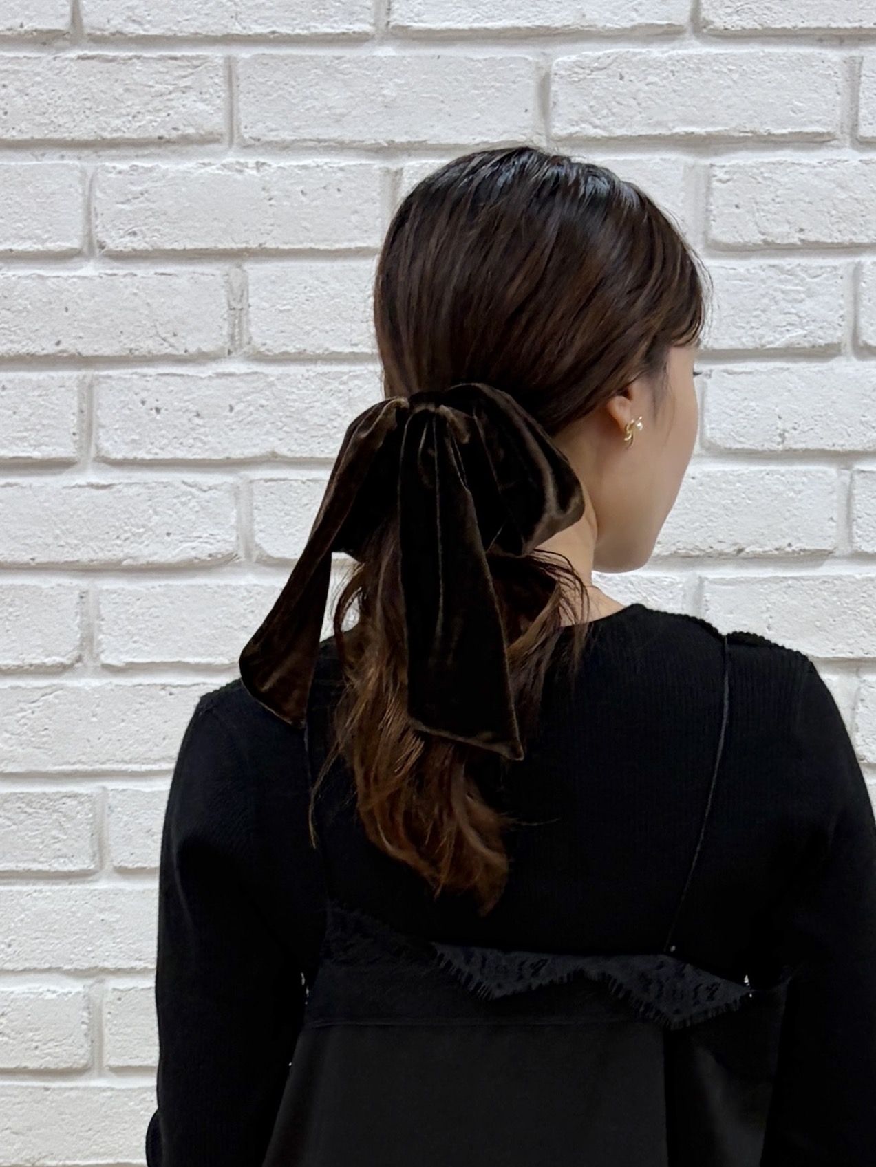 はばさんの「Couture brooch｜メローフリルニット＆レースキャミセット」を使ったコーディネート