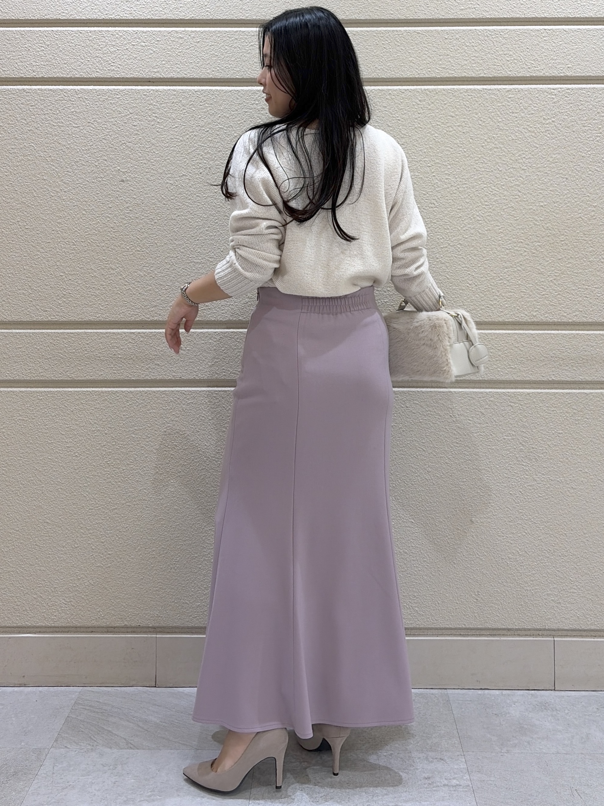 Momokaさんの「COUP DE CHANCE｜【手洗い可／日本製】ブークレドルマンニット」を使ったコーディネート