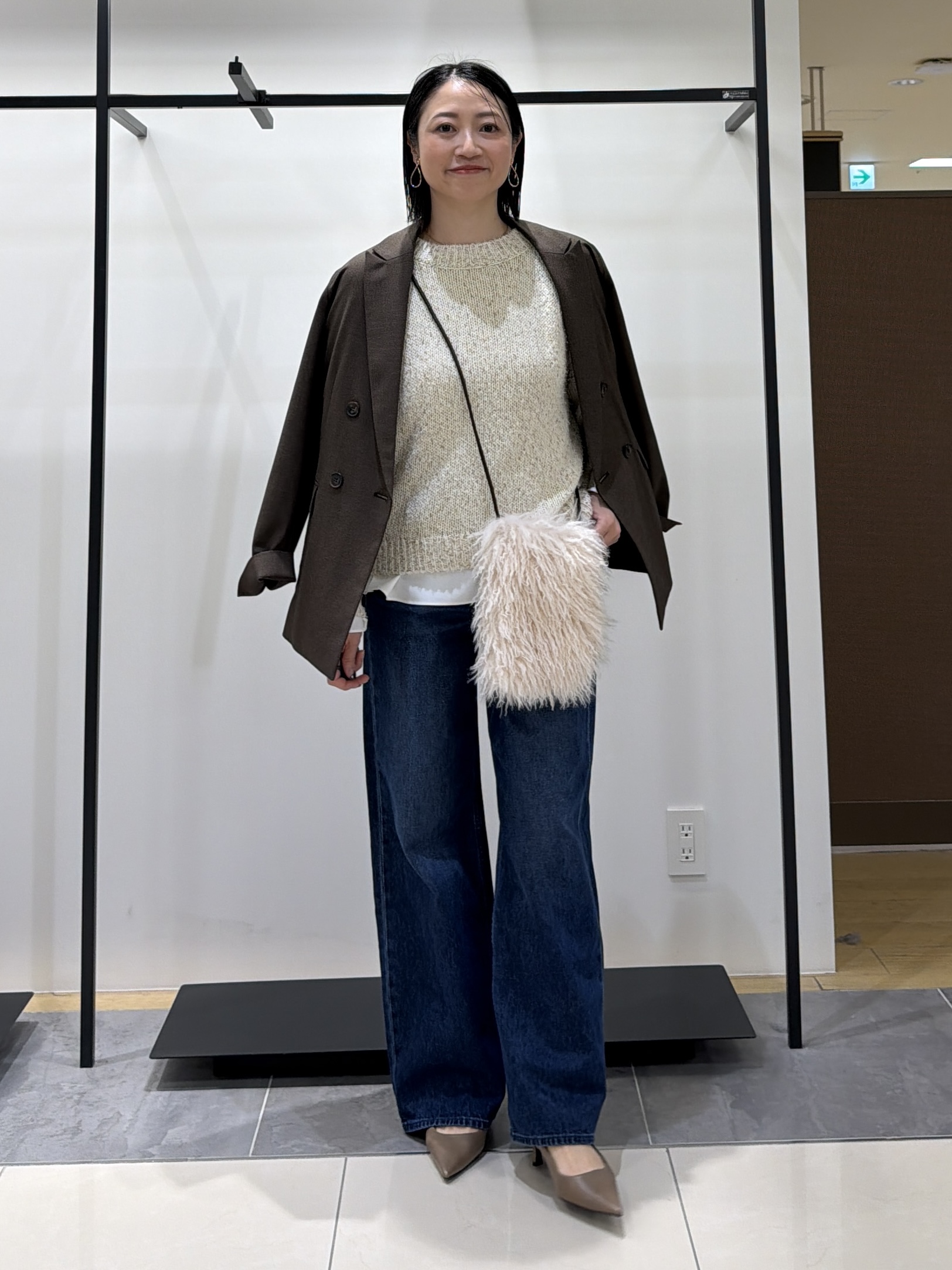 shihoさんの「INDIVI｜【洗濯機OK／ストレッチ◎】秋はじめのダブルジャケット」を使ったコーディネート