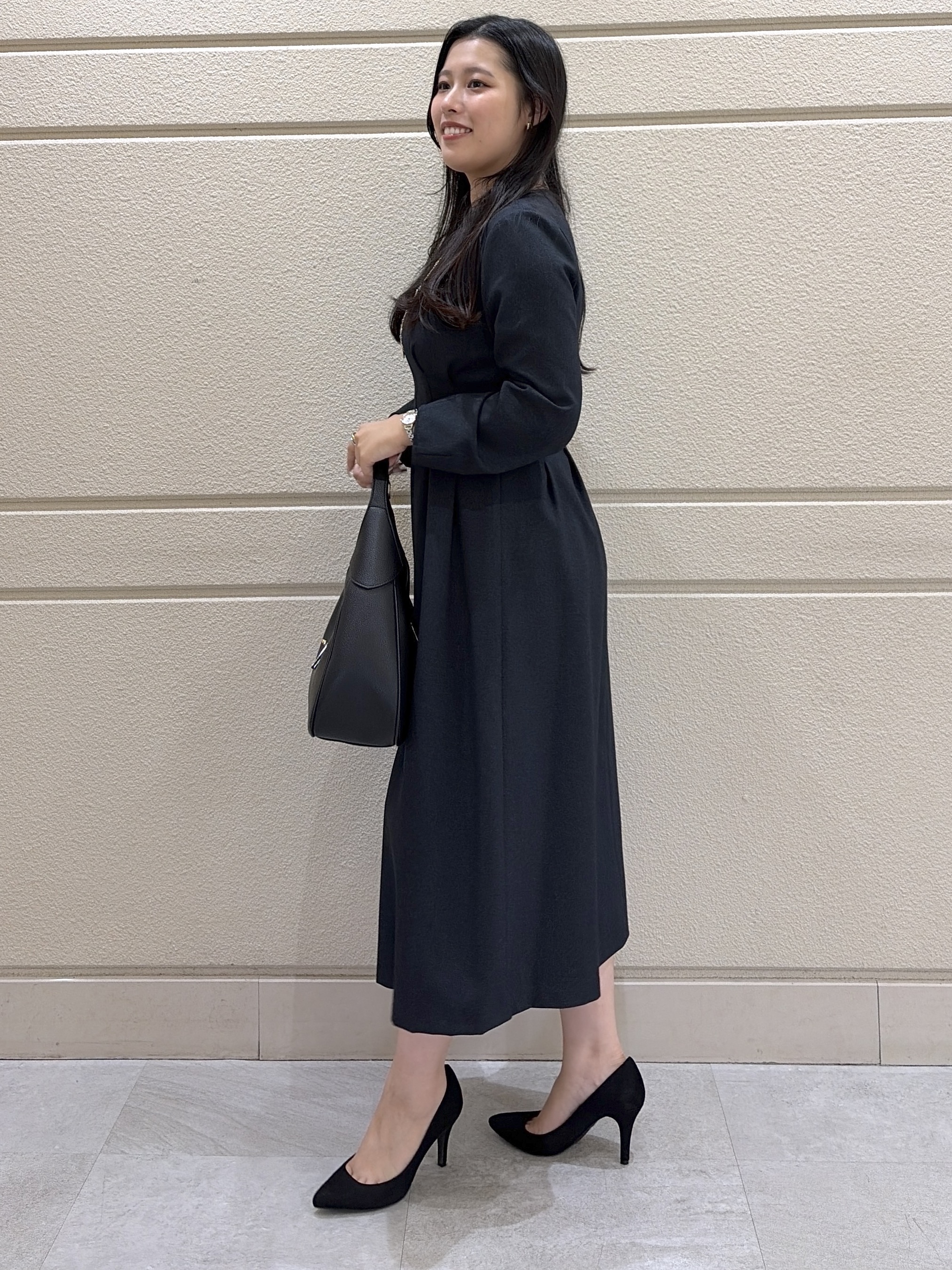 Momokaさんの「COUP DE CHANCE｜【手洗い可】ウエストタックワンピース」を使ったコーディネート