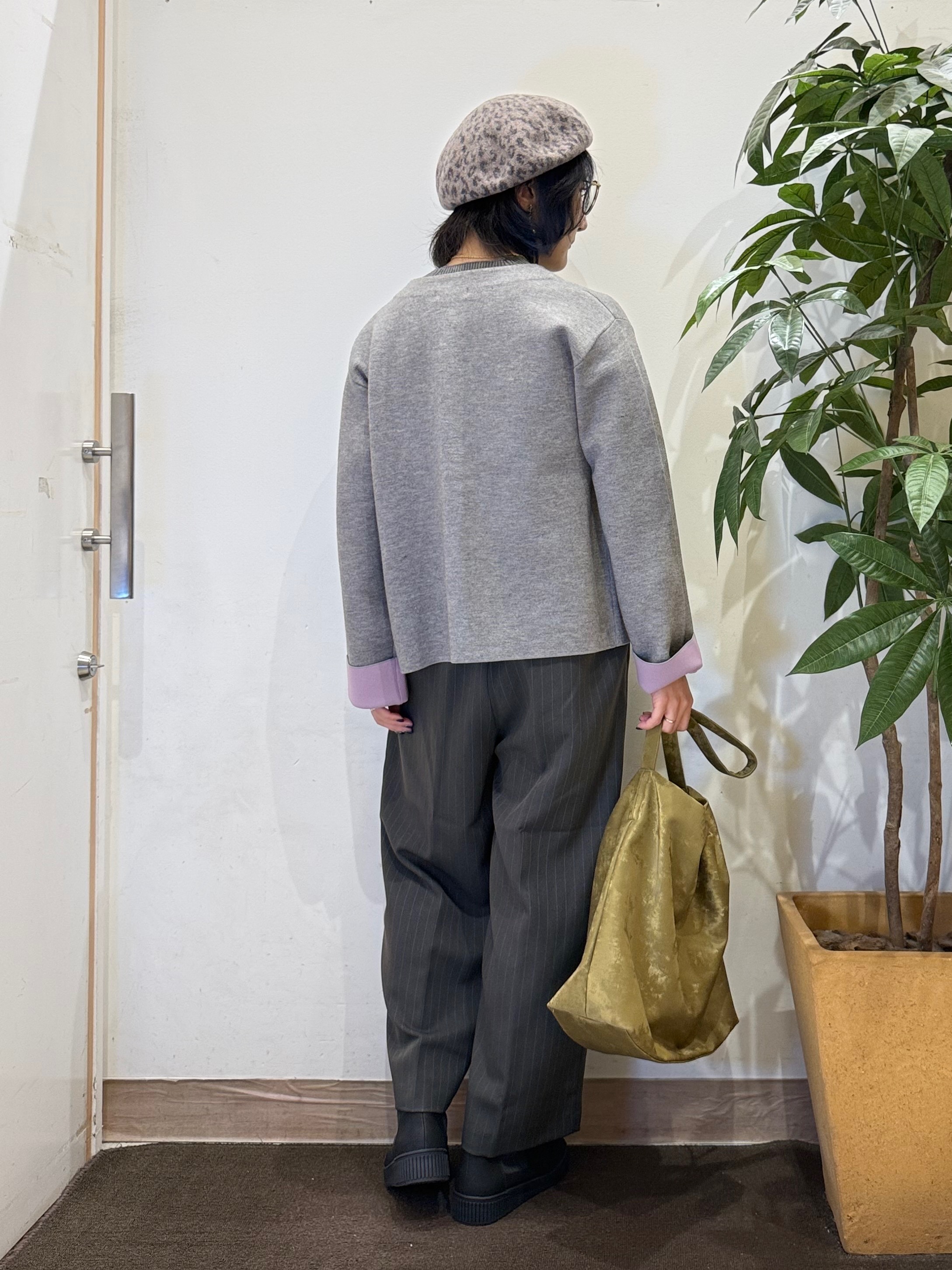 misakiさんの「SHOO･LA･RUE｜【S-LL/洗濯機可/静電気防止】もちもち配色ダブルフェイスカーディガン」を使ったコーディネート