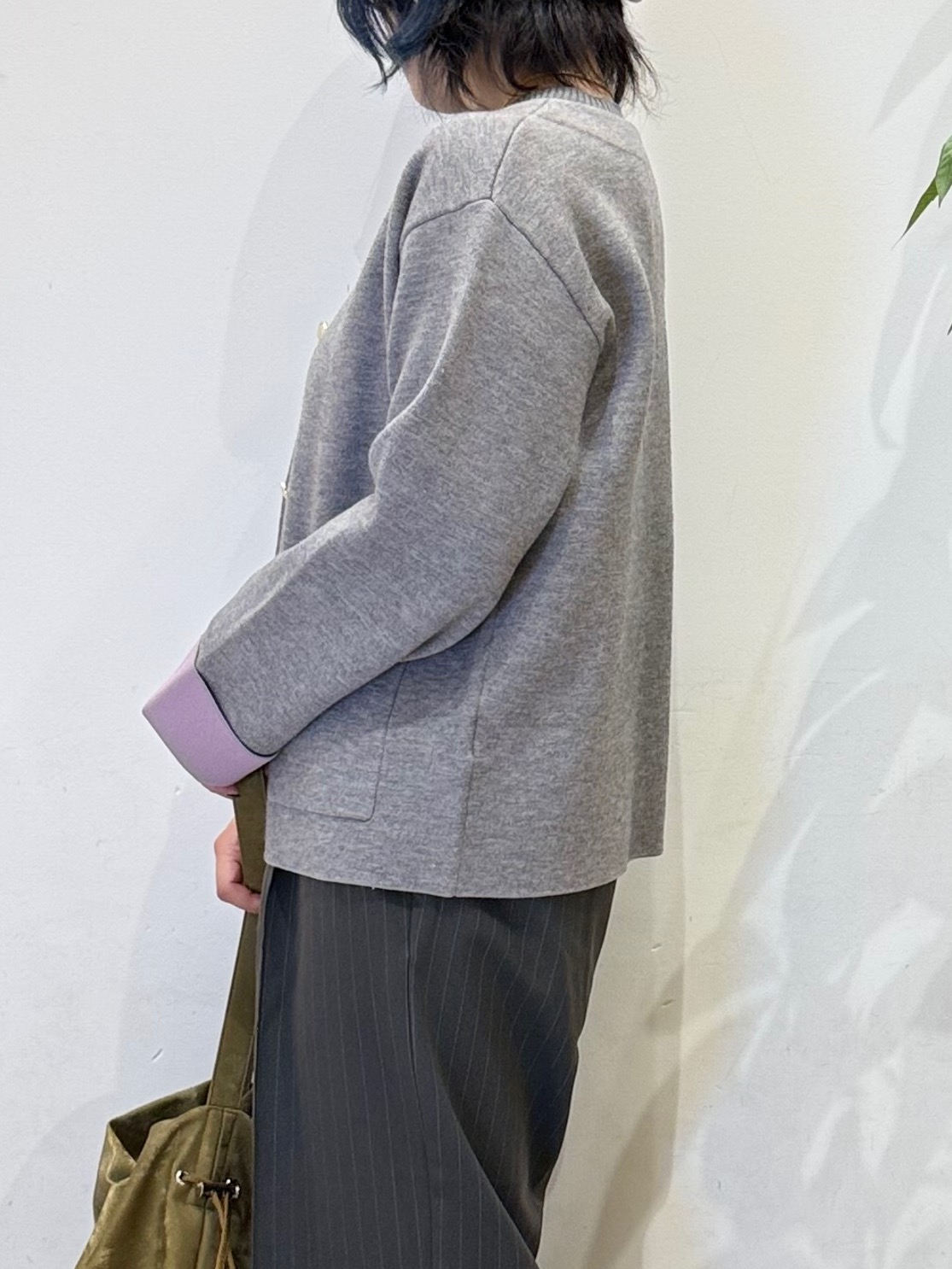 misakiさんの「SHOO･LA･RUE｜【S-LL/洗濯機可/静電気防止】もちもち配色ダブルフェイスカーディガン」を使ったコーディネート