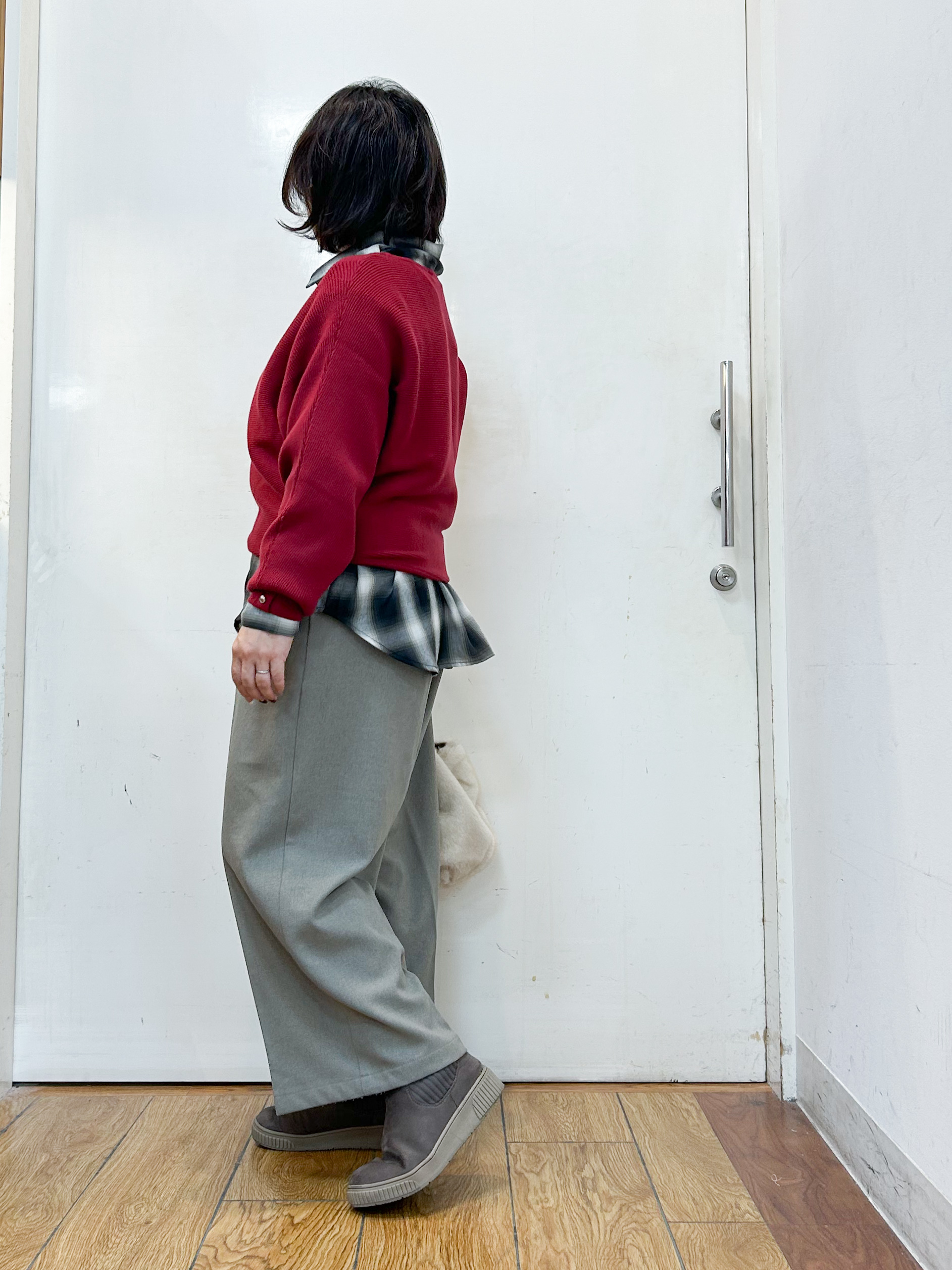 haruさんの「SHOO･LA･RUE｜【洗濯後しわになりにくい/S-LL】気分で選ぶ 大人のデイリー使いに ベーシックシャツ」を使ったコーディネート