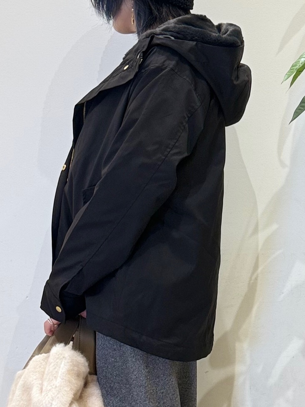 misakiさんの「SHOO･LA･RUE｜【洗濯機可/撥水/マルチWAY】ファーライナー付き 毎日欲張りマンパ」を使ったコーディネート