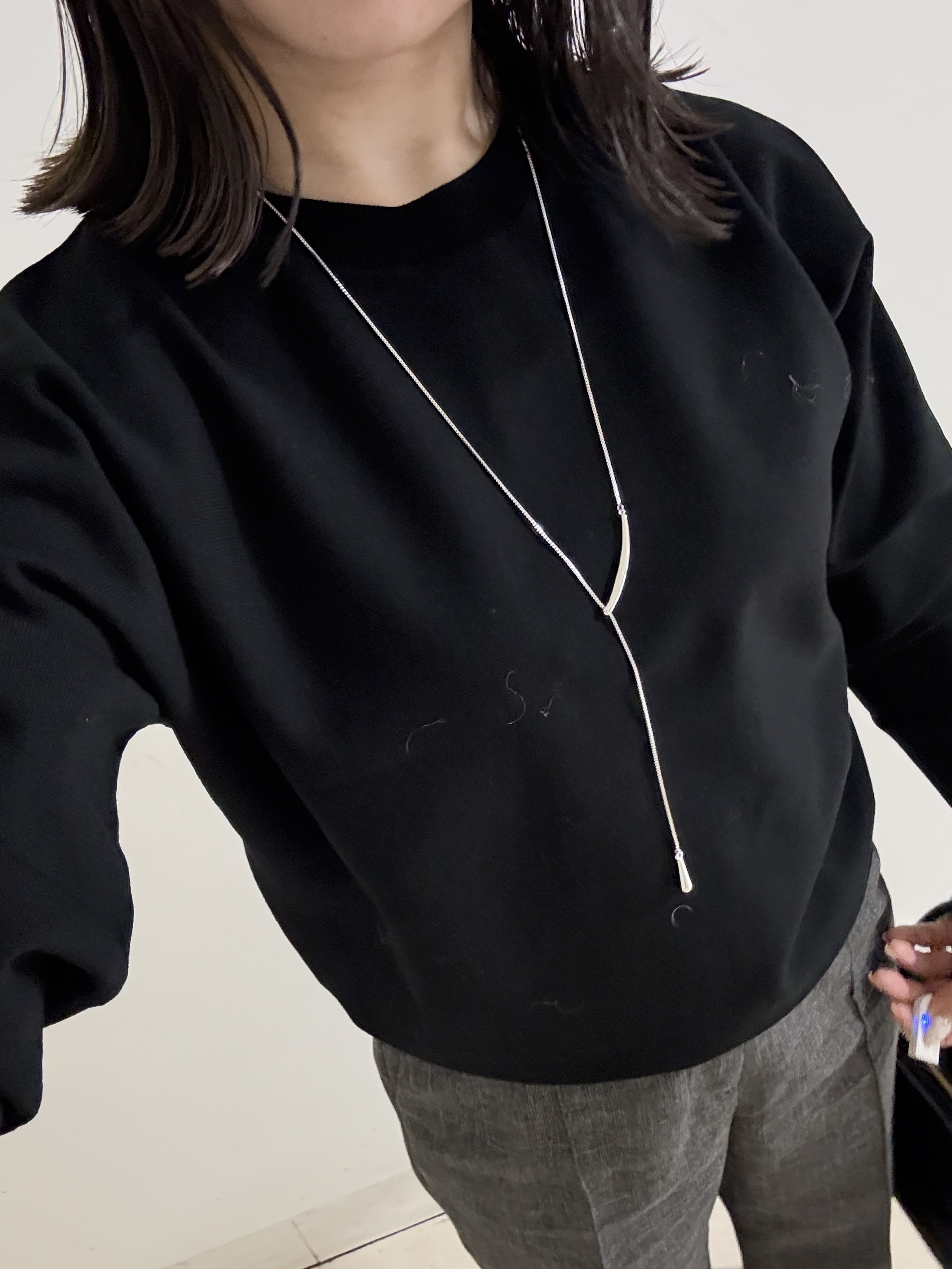 kahoさんの「INDIVI｜【選べる6色／ストレッチ◎】きれいめドルマンスリーブニット」を使ったコーディネート