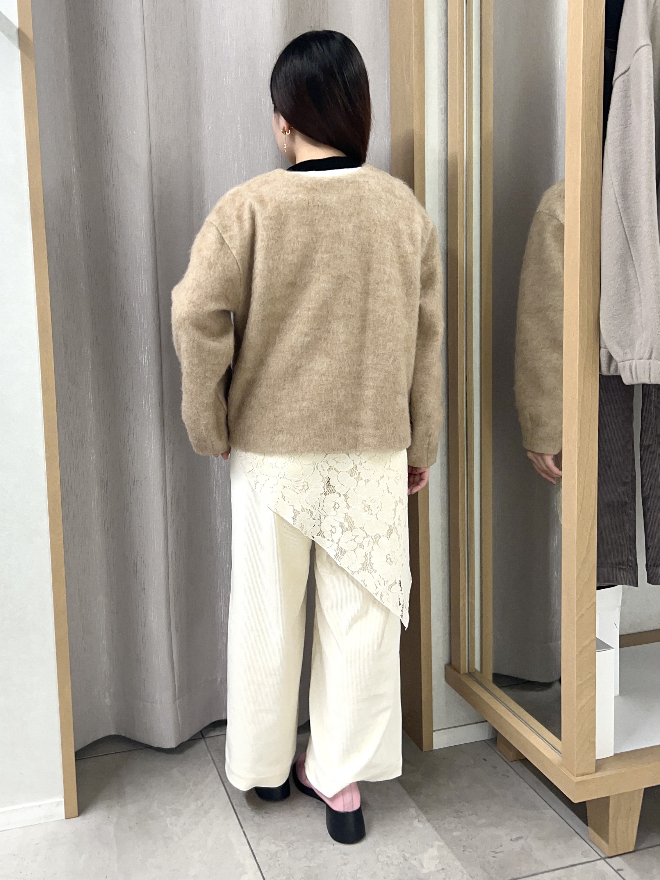 Mitsukiさんの「UNTITLED｜【アンサンブル可/ジャケットライク】モールラインカーディガン」を使ったコーディネート