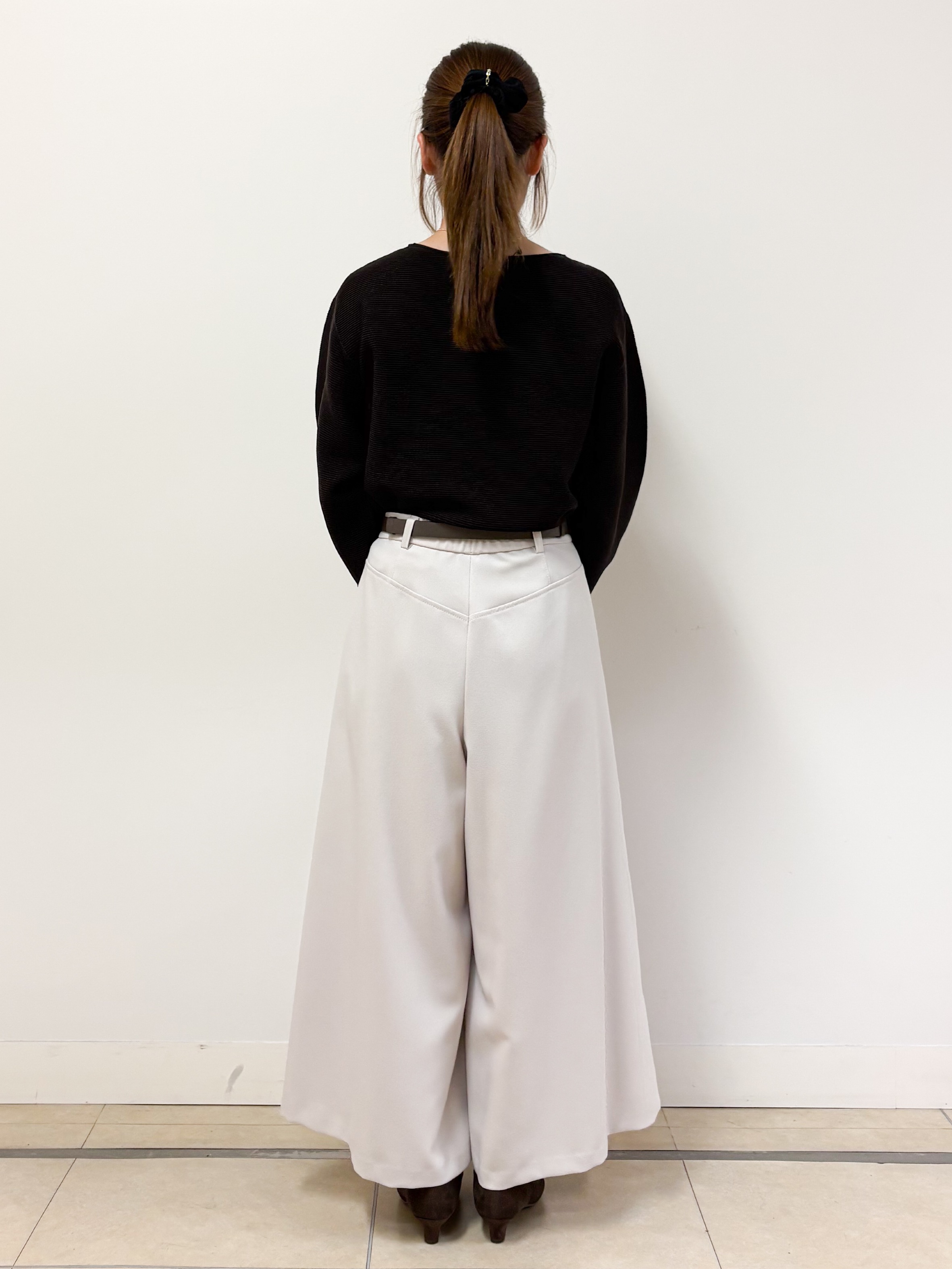 ハルさんの「Reflect｜ワイドシルエットスカーチョパンツ」を使ったコーディネート