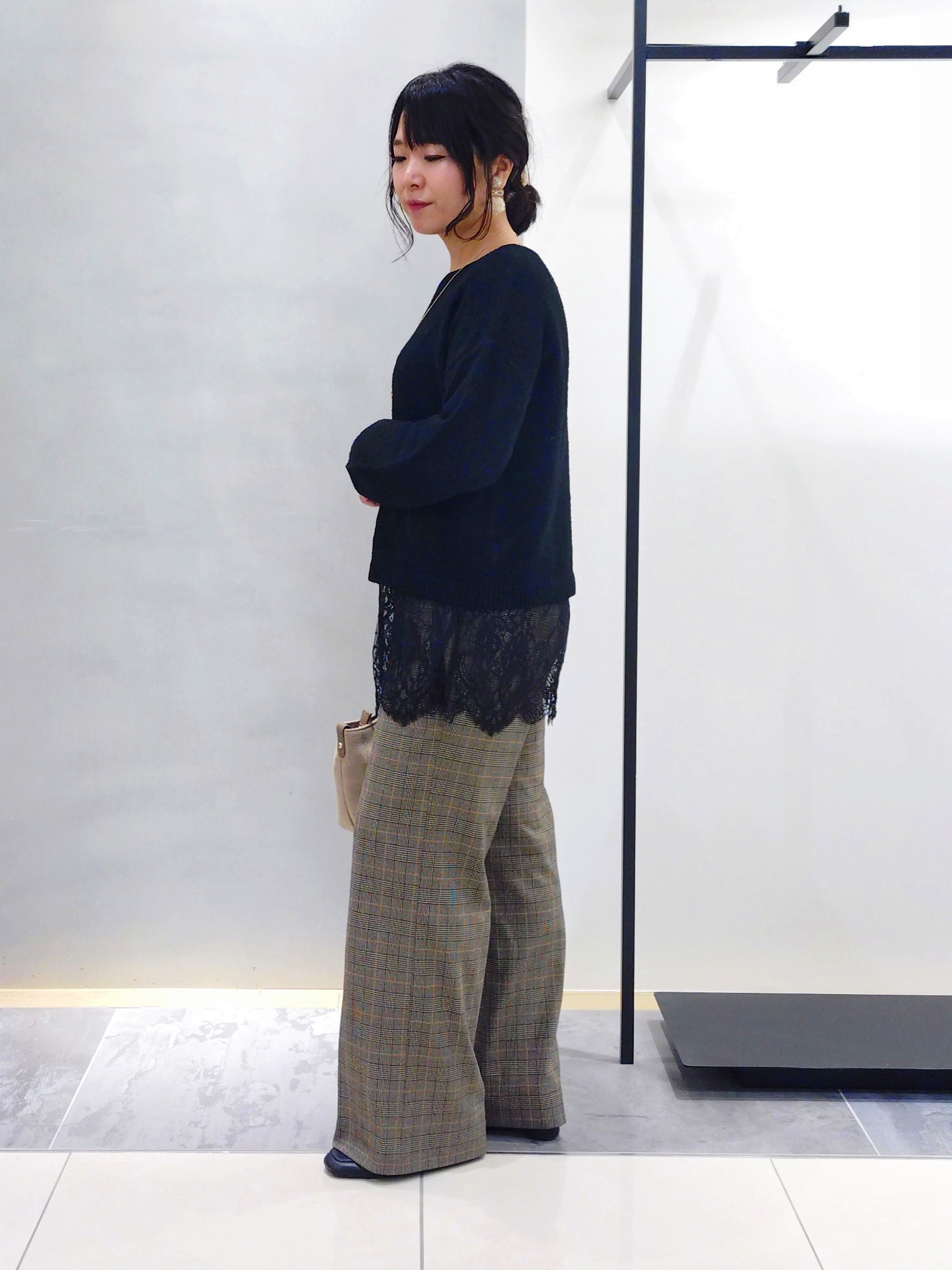 TOMOMIさんの「INDIVI｜【スエード調】ステンカラーブルゾン」を使ったコーディネート