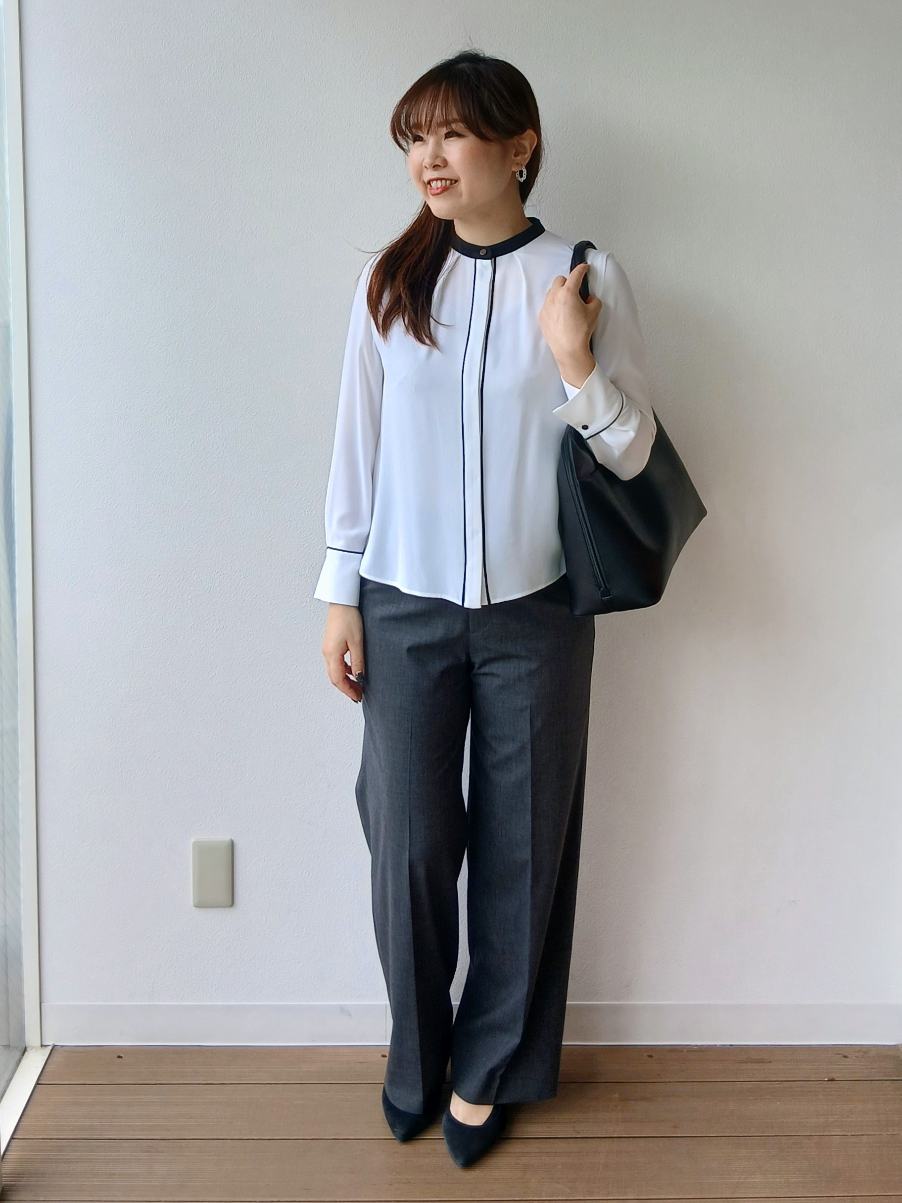 なみきさんの「UNTITLED｜【スーツインナー/仕事着】配色ラインブラウス」を使ったコーディネート