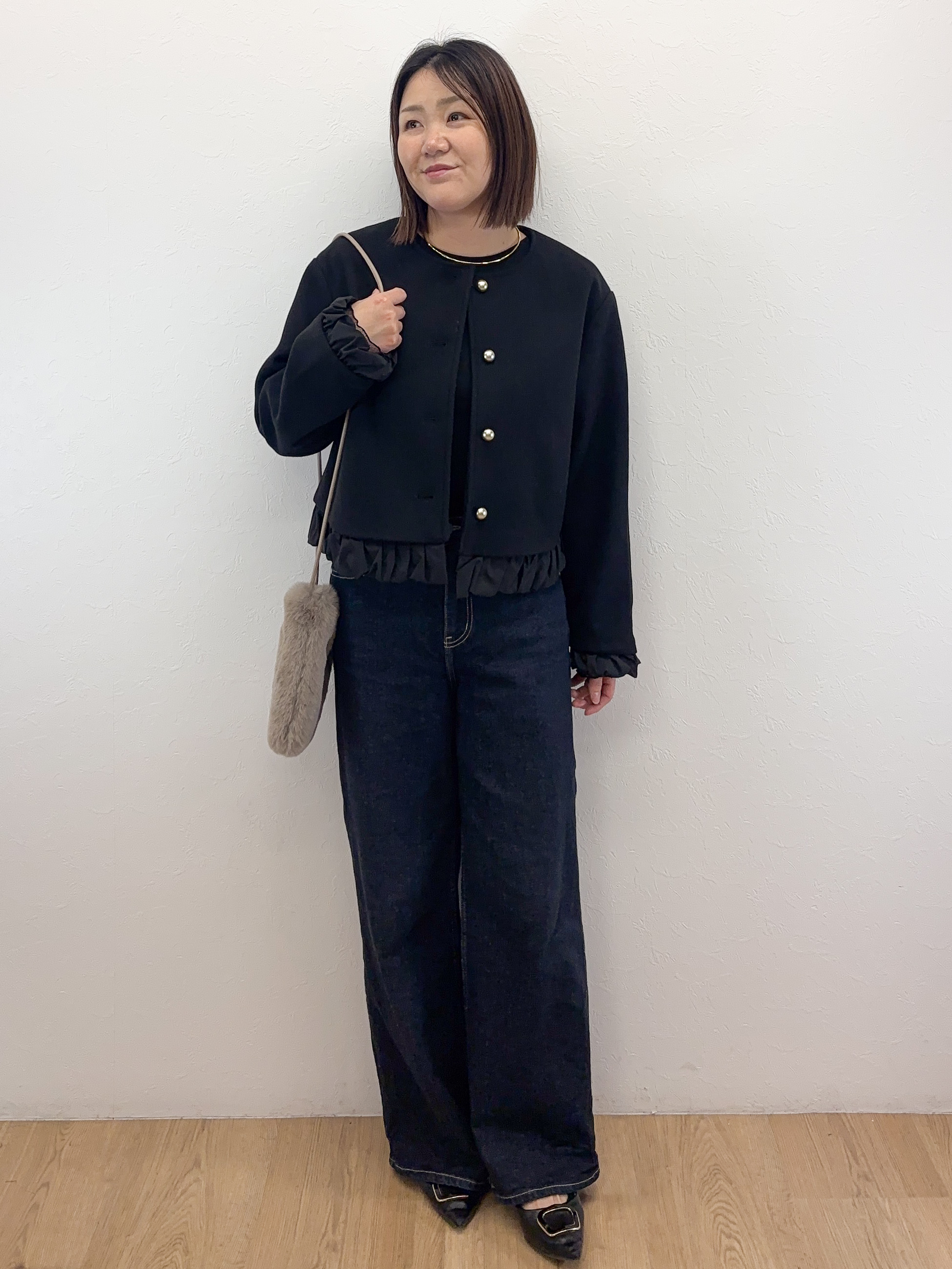 Takeさんの「OPAQUE.CLIP｜異素材フリルウールライクコート【吸湿発熱／防シワ／洗える】」を使ったコーディネート