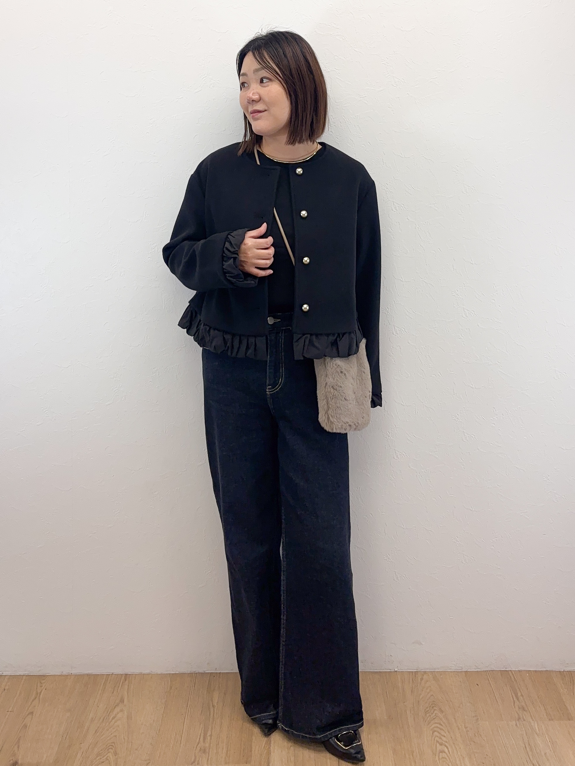 Takeさんの「OPAQUE.CLIP｜異素材フリルウールライクコート【吸湿発熱／防シワ／洗える】」を使ったコーディネート