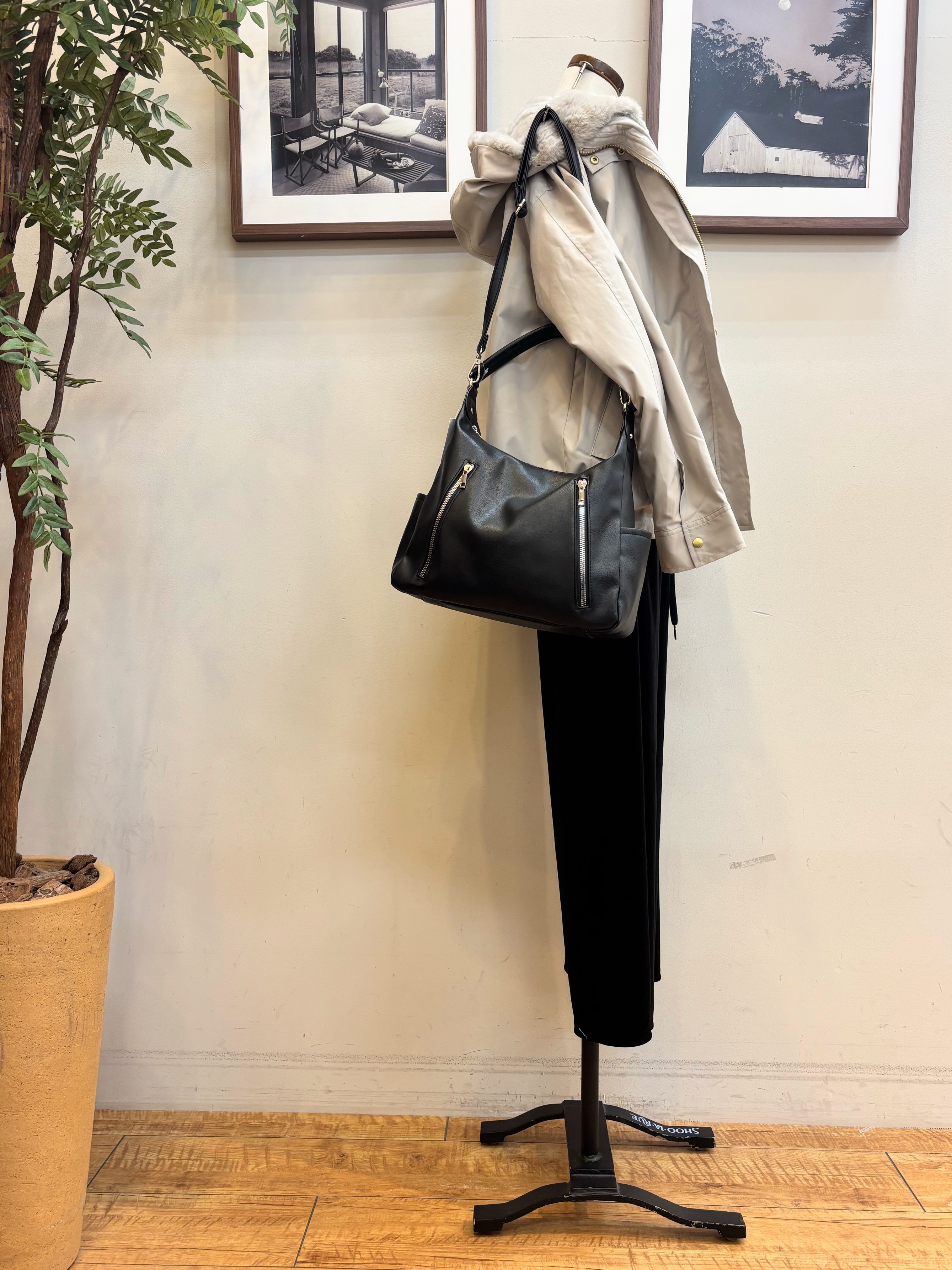 maiさんの「SHOO･LA･RUE｜【洗濯機可/撥水/マルチWAY】ファーライナー付き 毎日欲張りマンパ」を使ったコーディネート