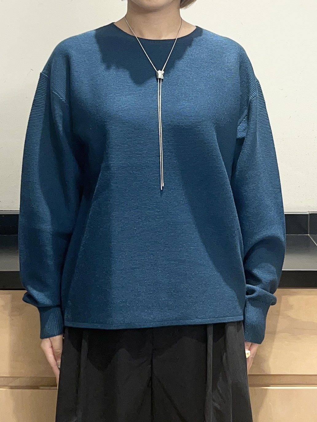 かのさんの「THE SHOP TK｜【毛玉防止/蓄熱/洗える】美映えガーターニット」を使ったコーディネート